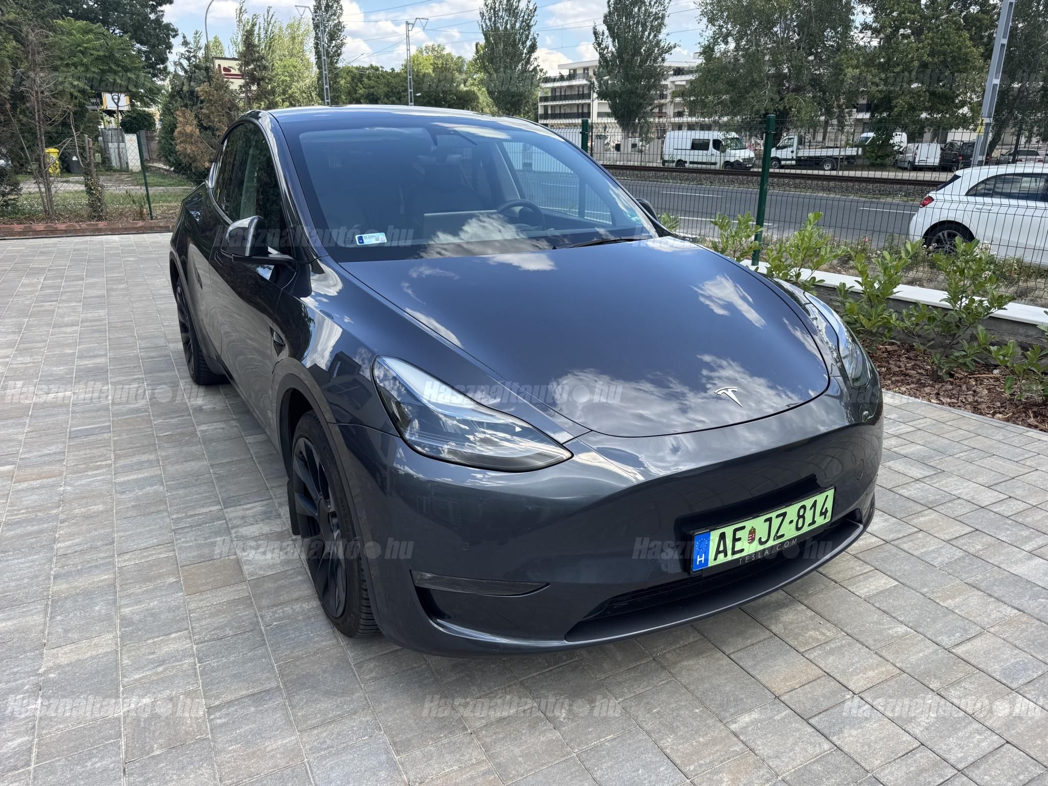 TESLA MODEL Y 2022/12 - 1