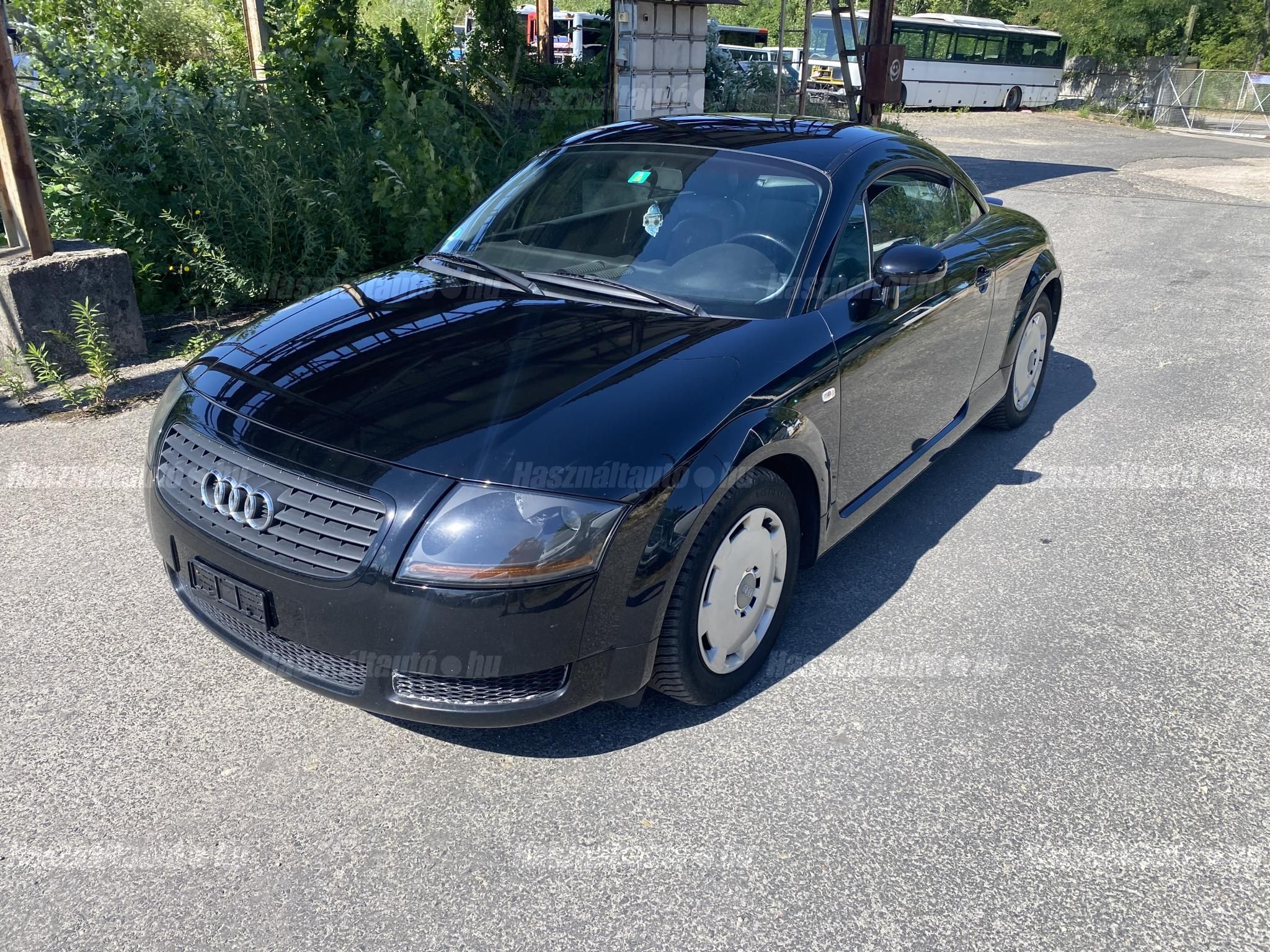 AUDI TT 1998/7 - 1