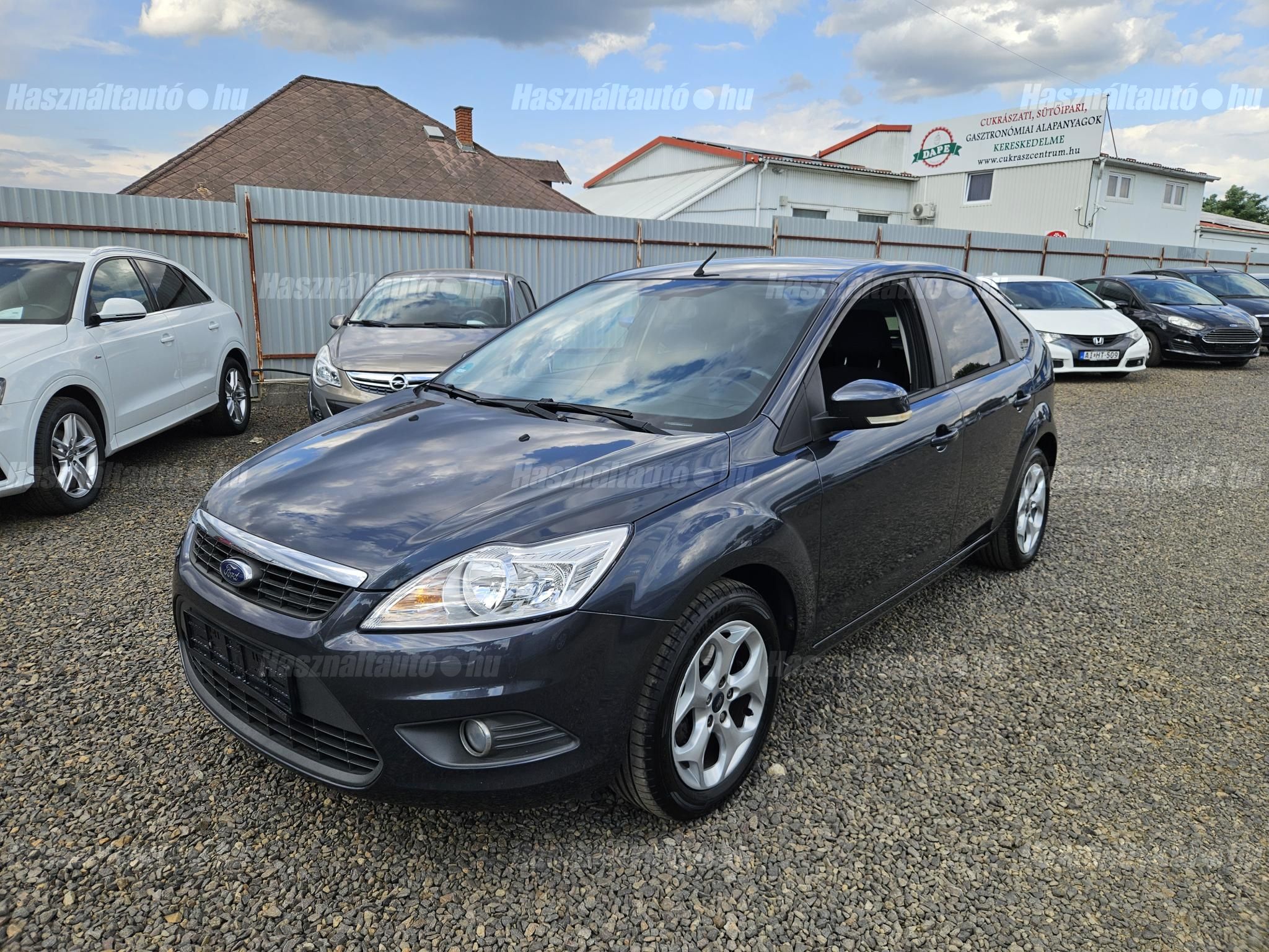 FORD FOCUS 2010/11 - 1