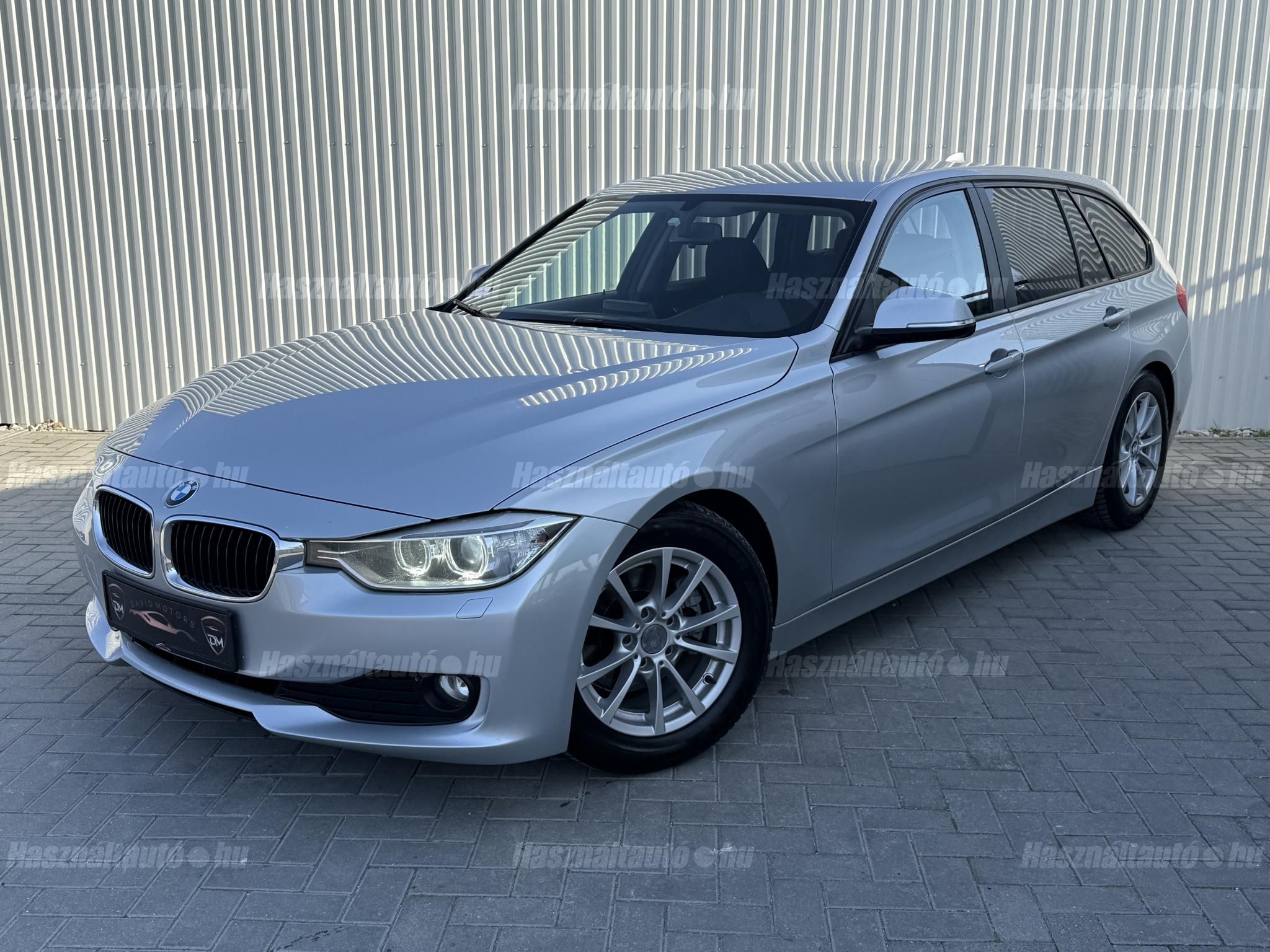 BMW 318 2013/10 - 1