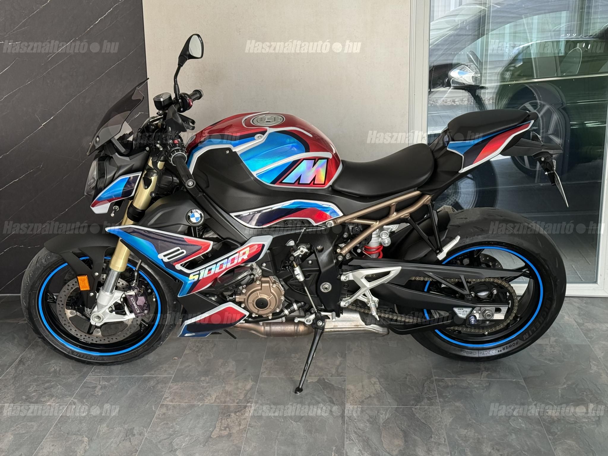 BMW S 1000 R 2021/12 - 1