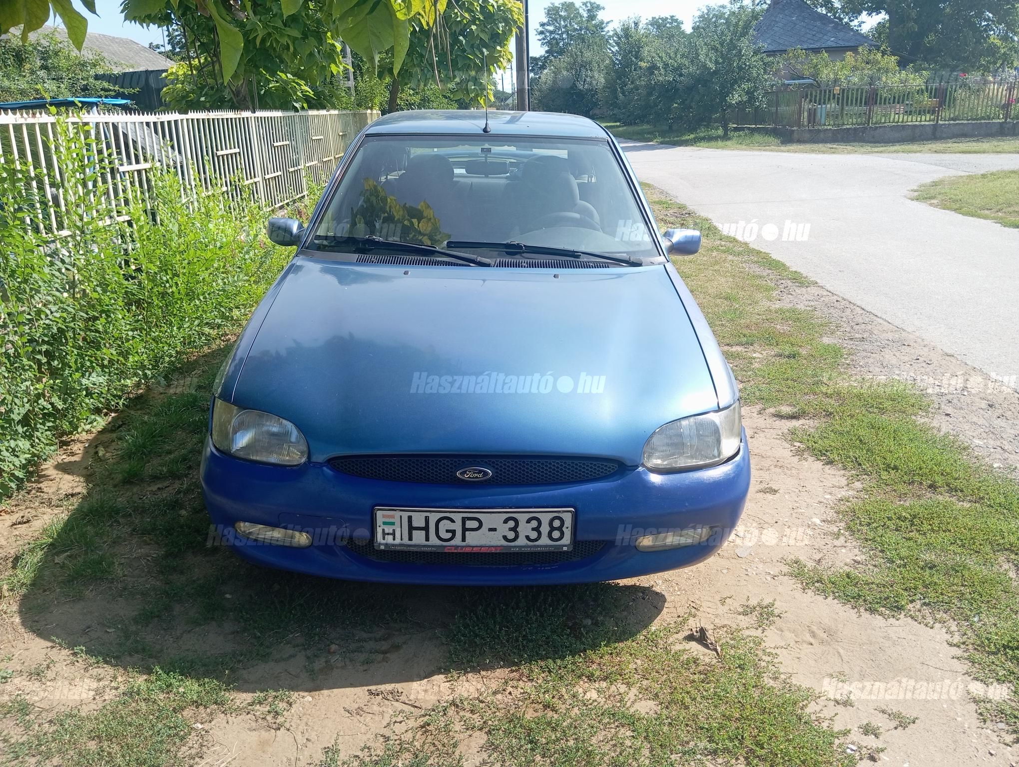 FORD ESCORT 2000/5 - 1