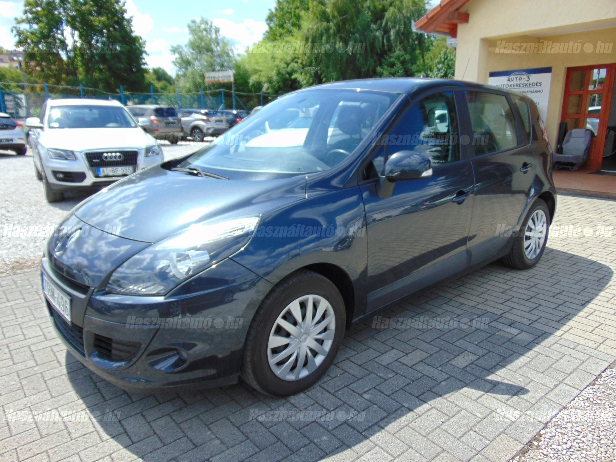 RENAULT SCENIC 2010/7 - 1