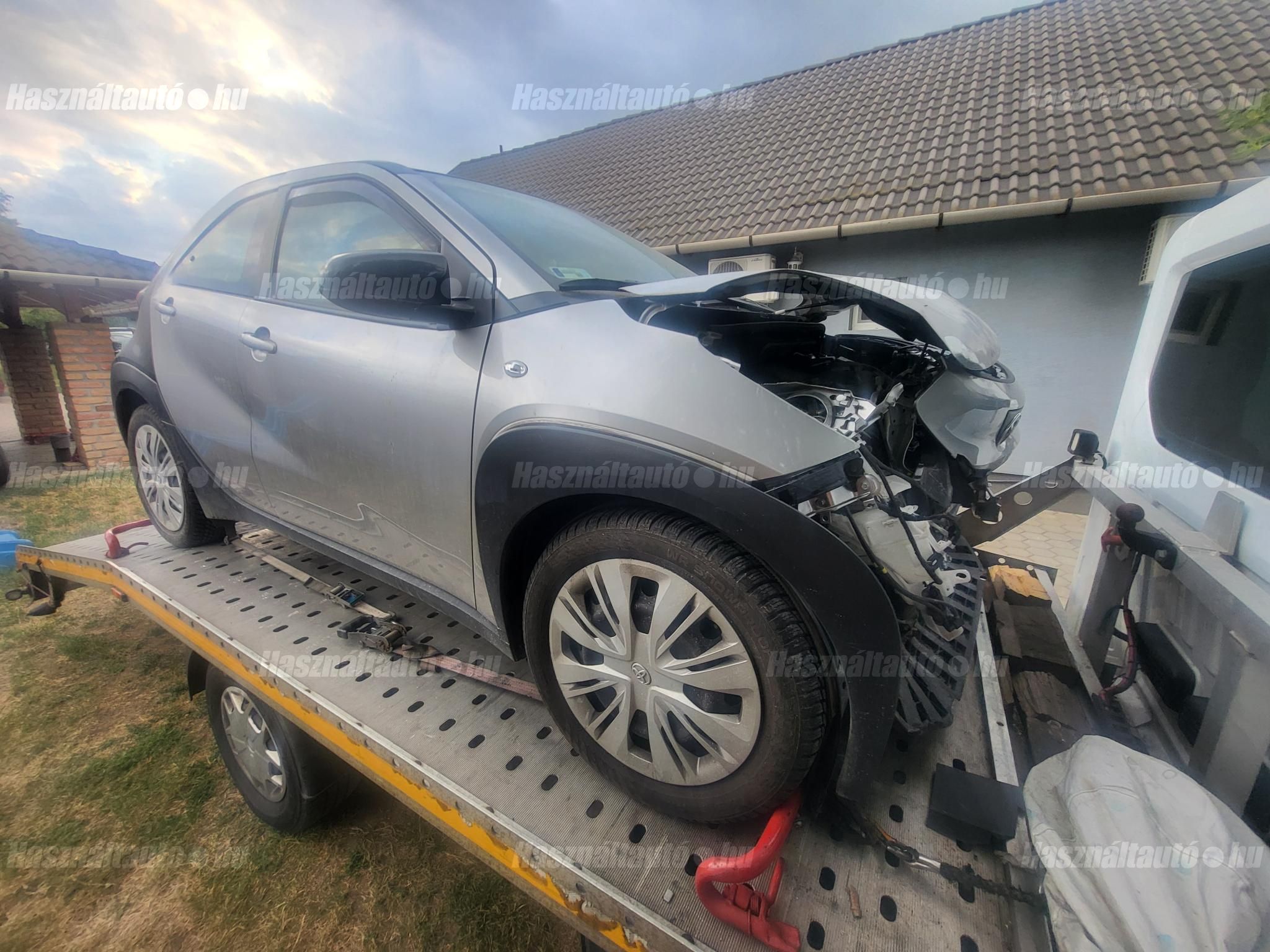 TOYOTA AYGO 2022/10 - 1