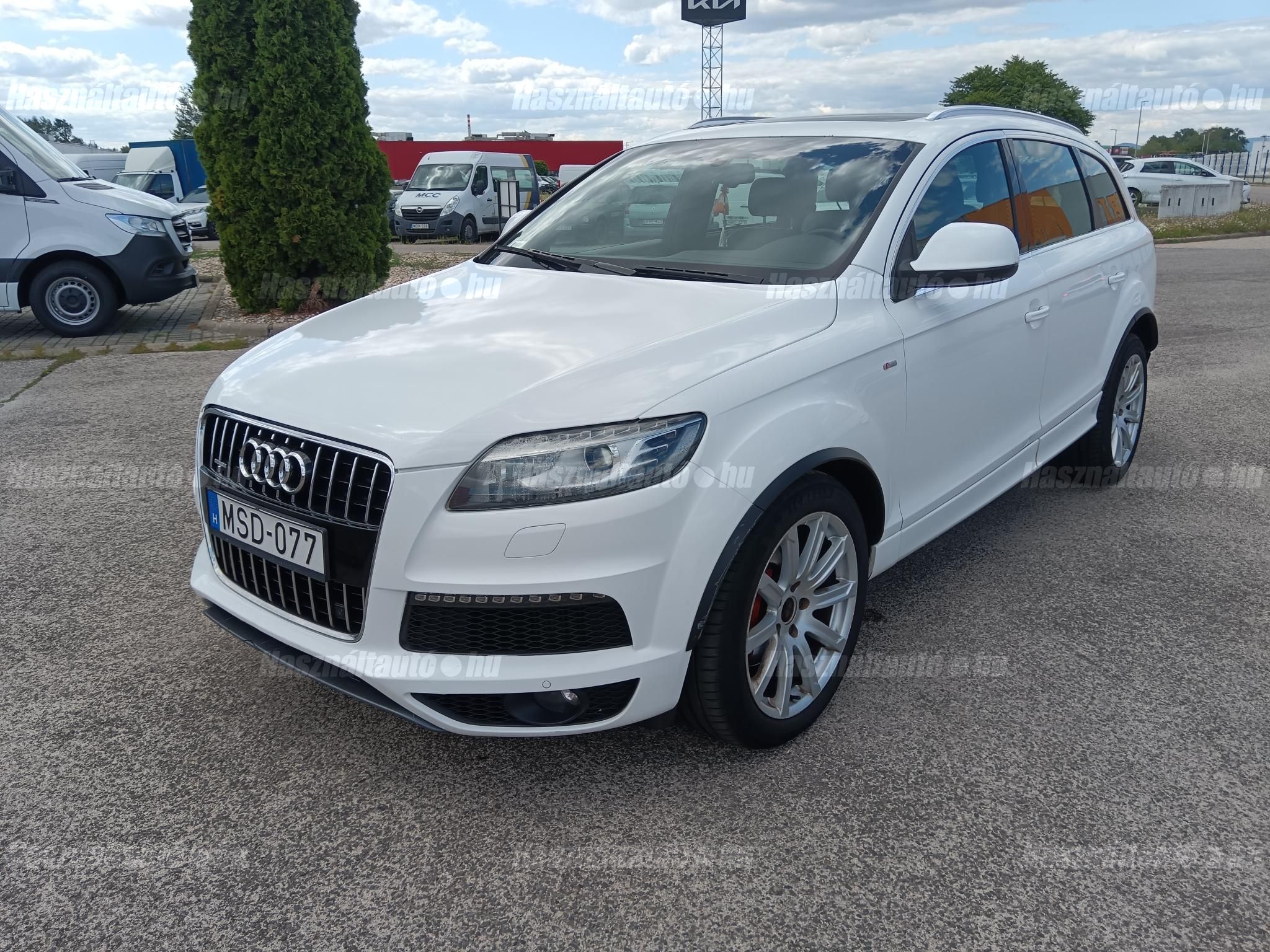 AUDI Q7 2010/1 - 1