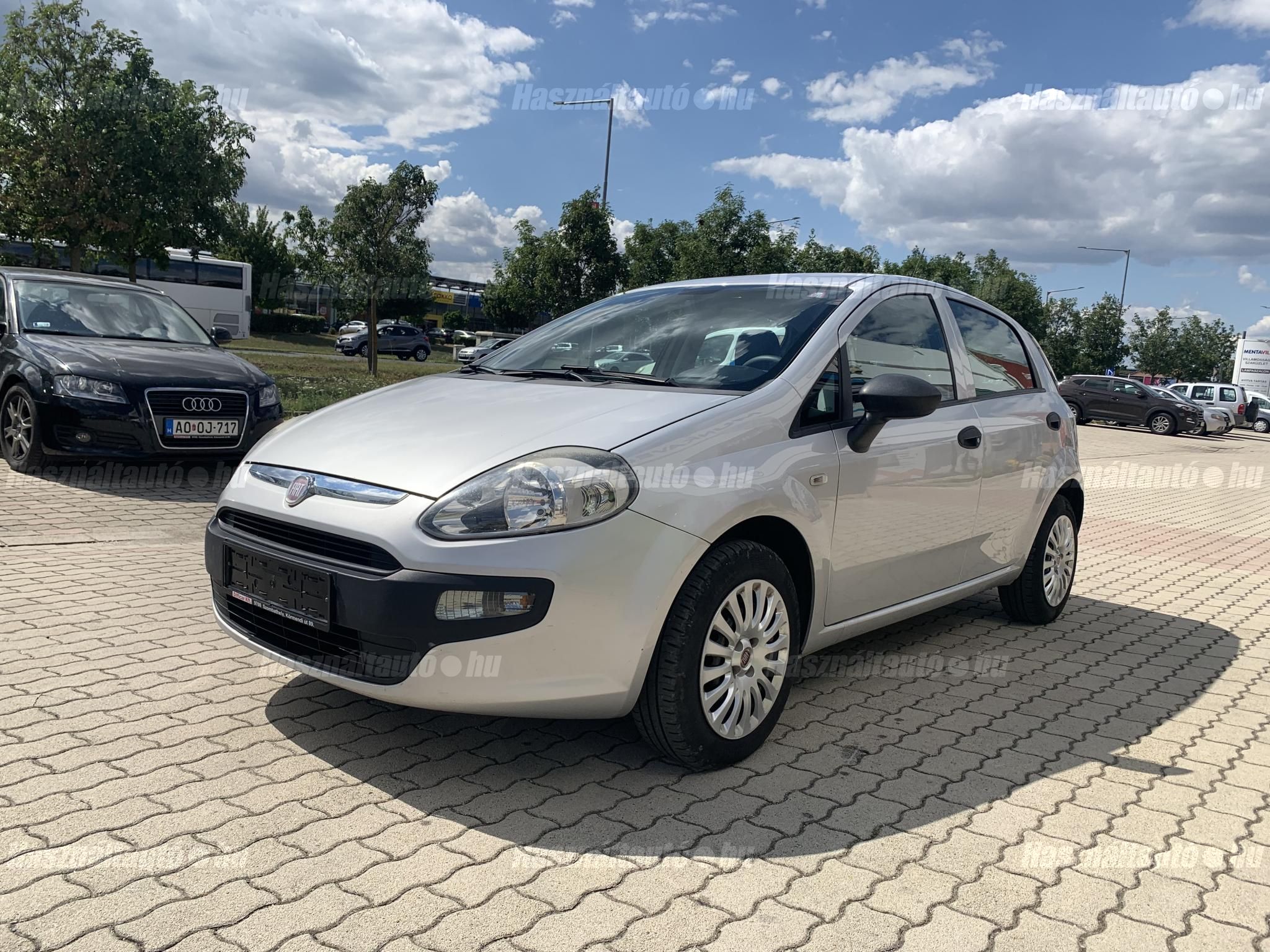 FIAT PUNTO 2010/5 - 1