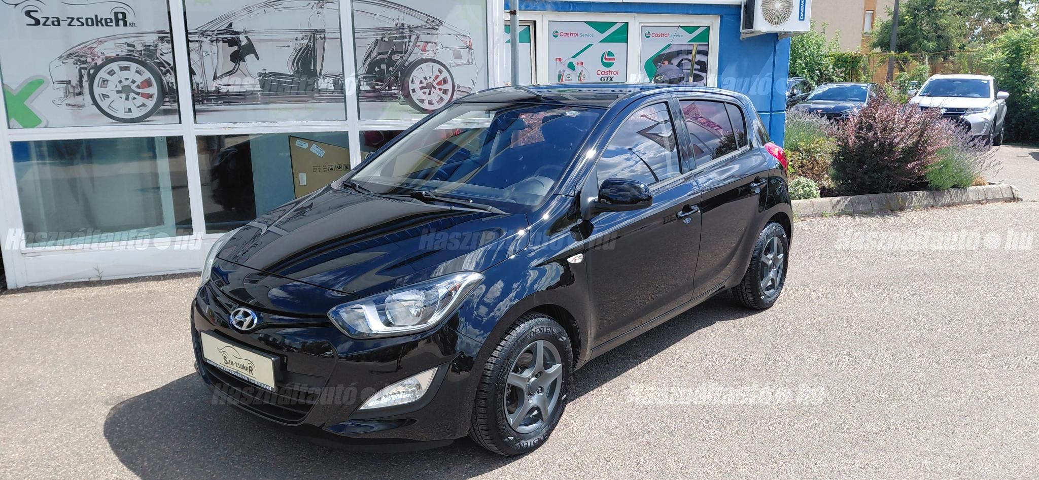 HYUNDAI I20 2012/8 - 1