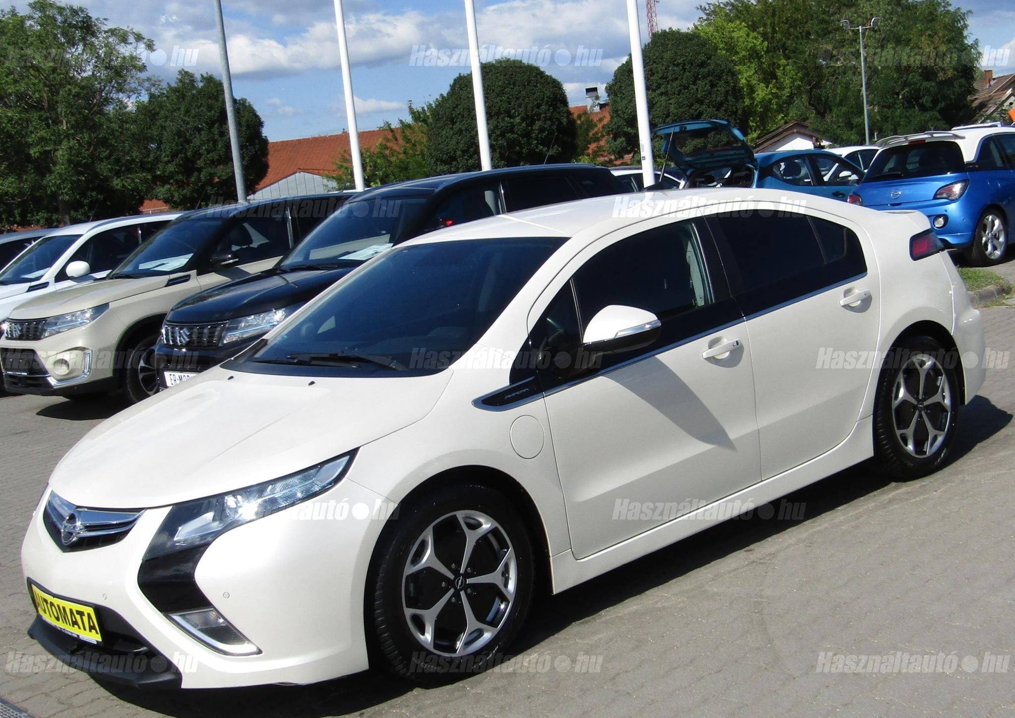 OPEL AMPERA 2013/8 - 1