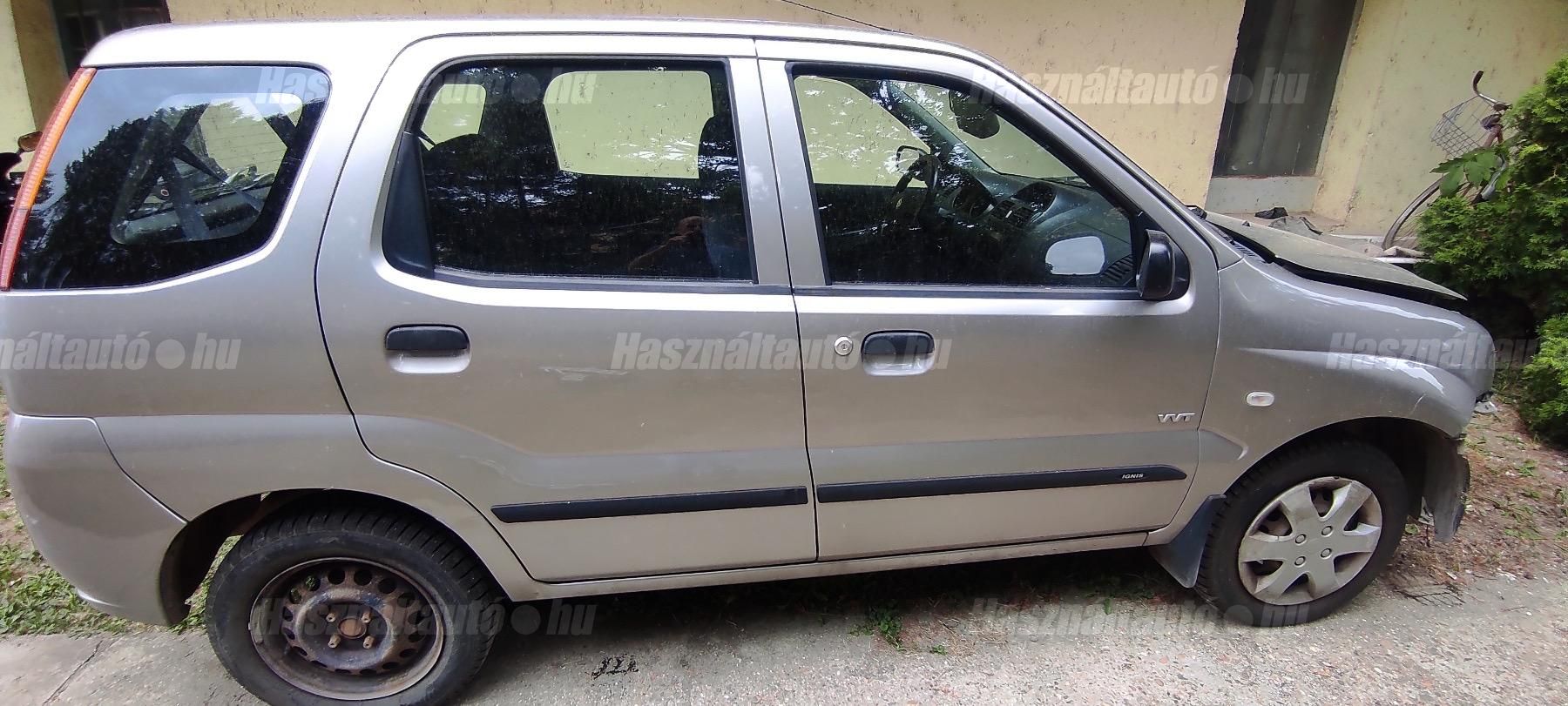 SUZUKI IGNIS 2004/11 - 1