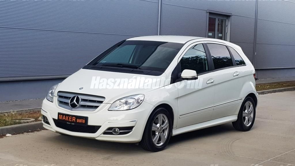 MERCEDES-BENZ B 200 2011/6 - 1