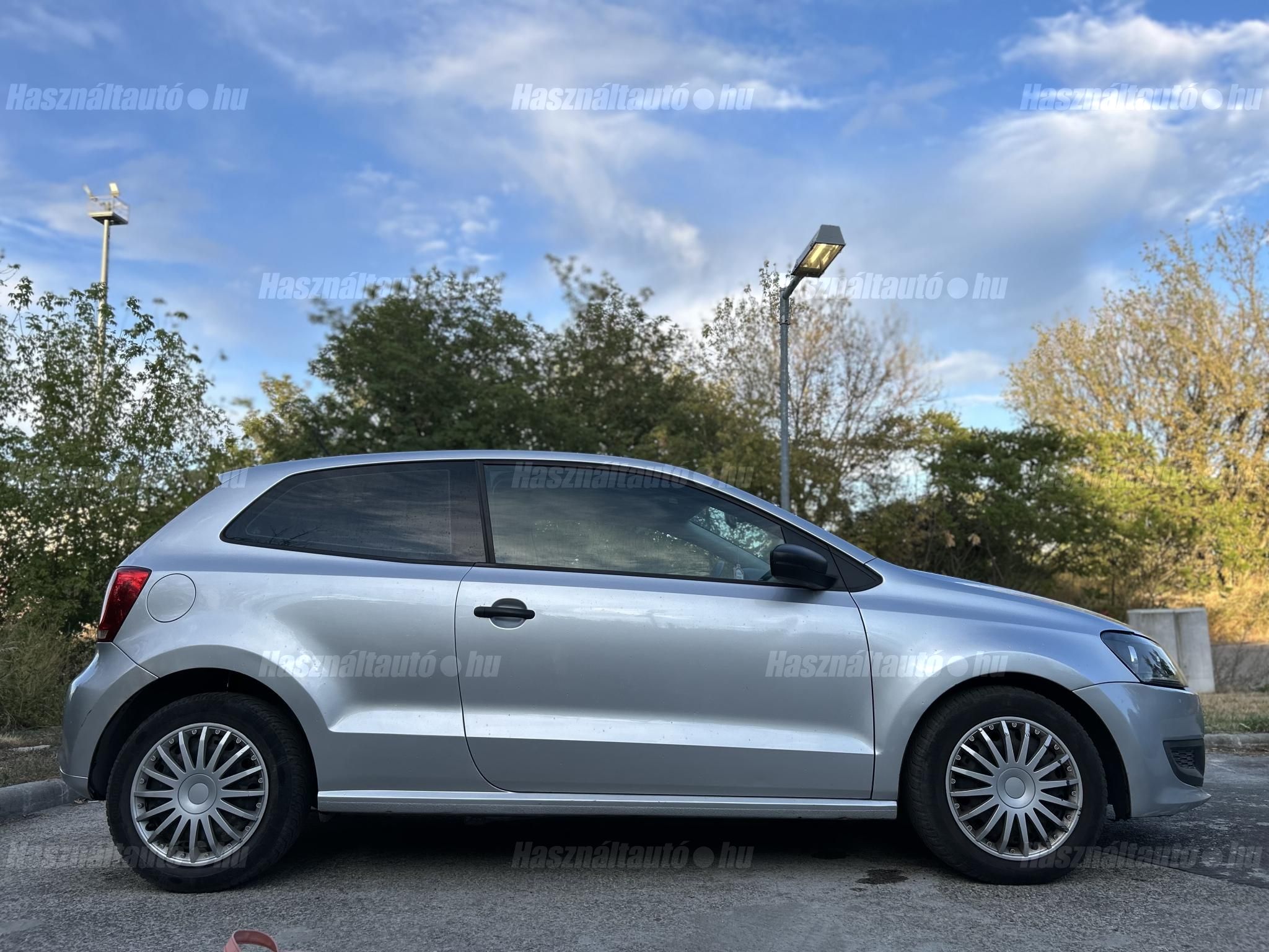 VOLKSWAGEN POLO V 2010/11 - 1