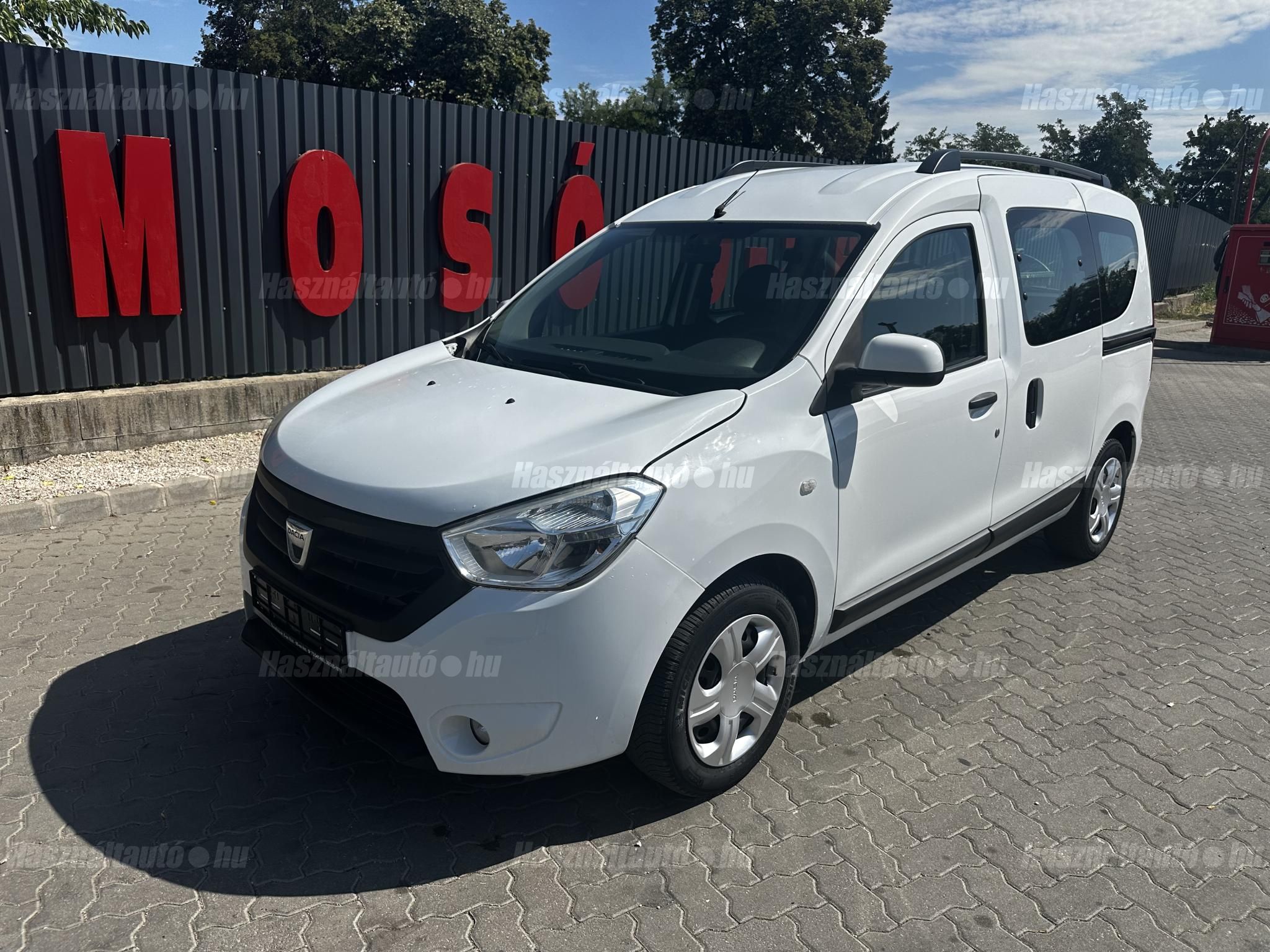 DACIA DOKKER 2015/2 - 1