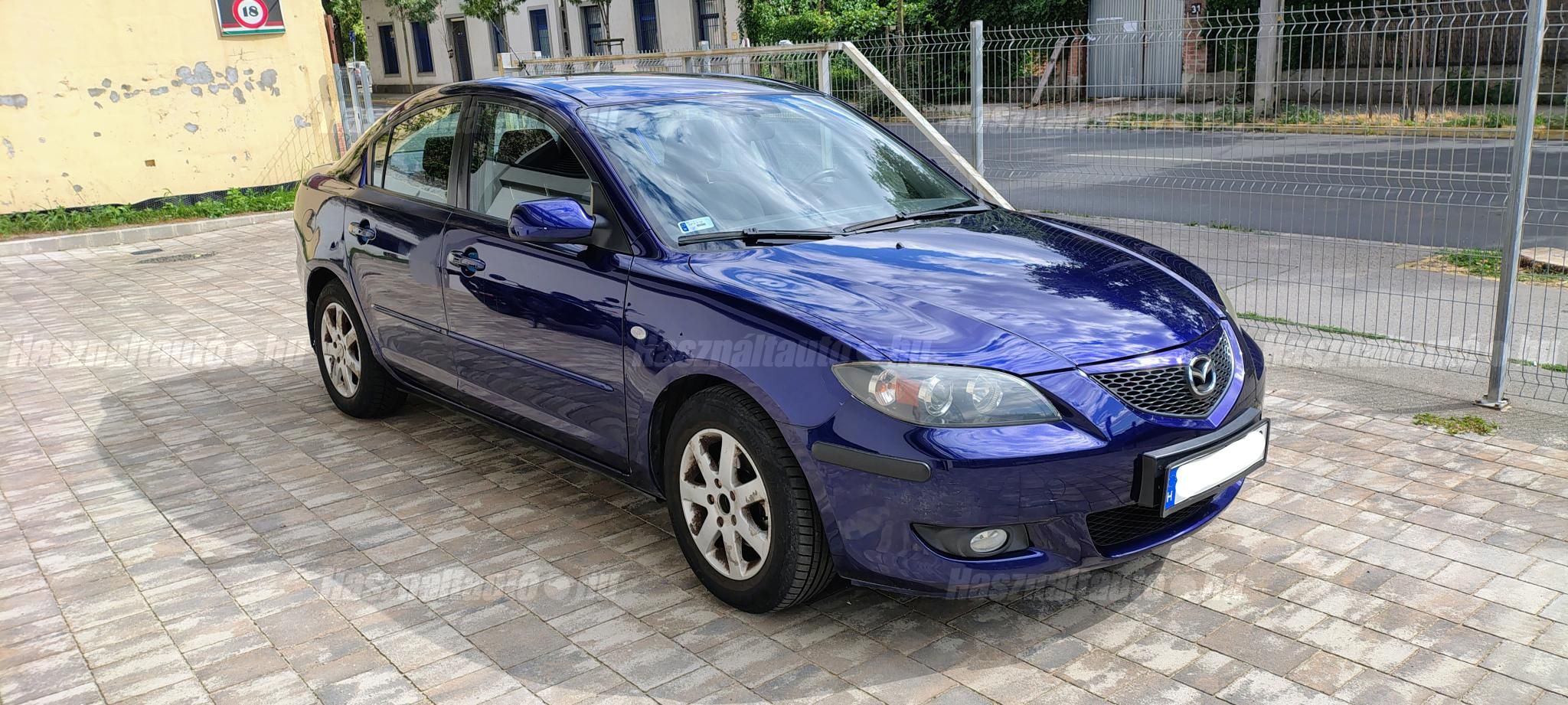 MAZDA 3 2004/3 - 1