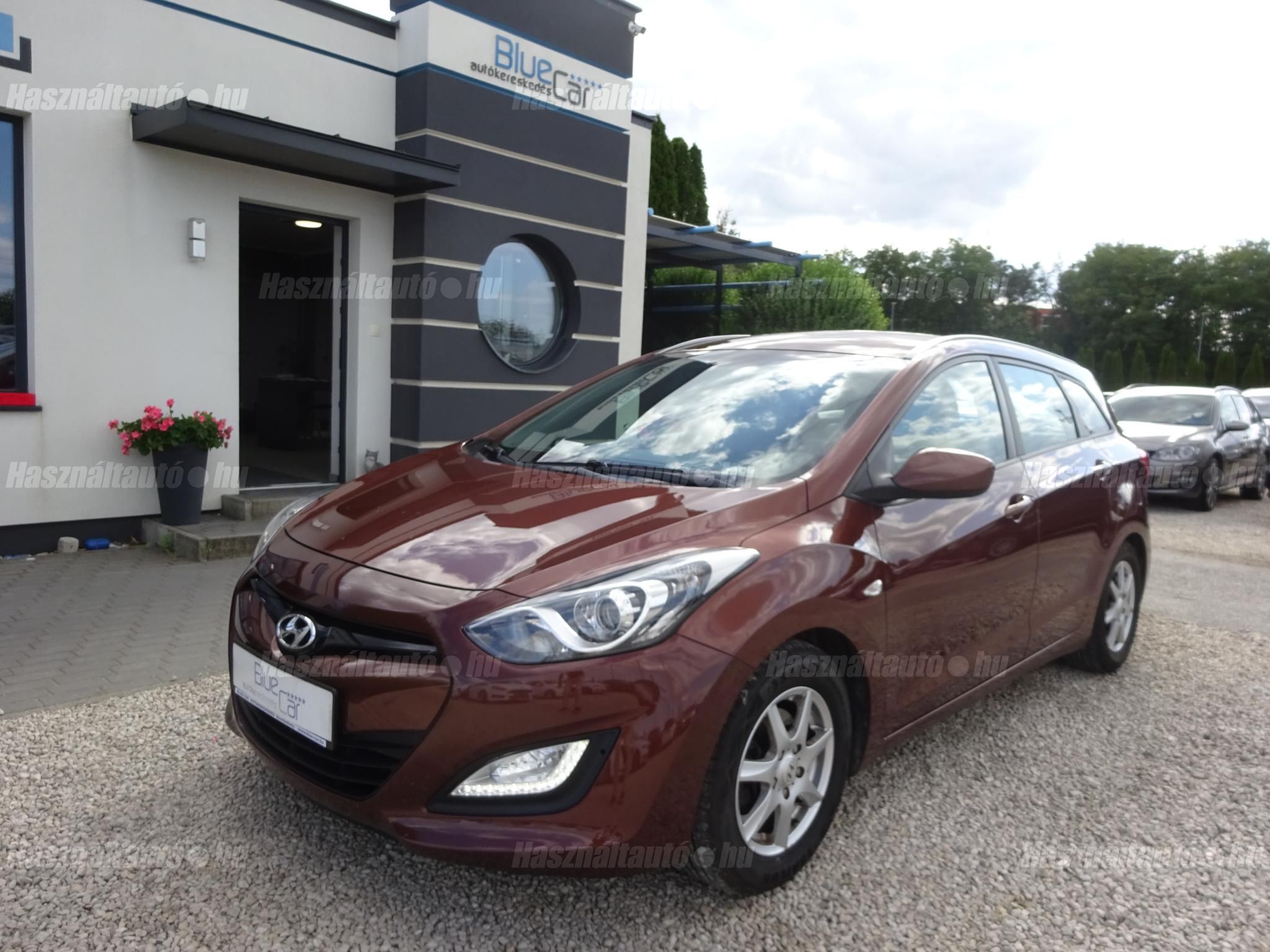 HYUNDAI I30 2012/11 - 1