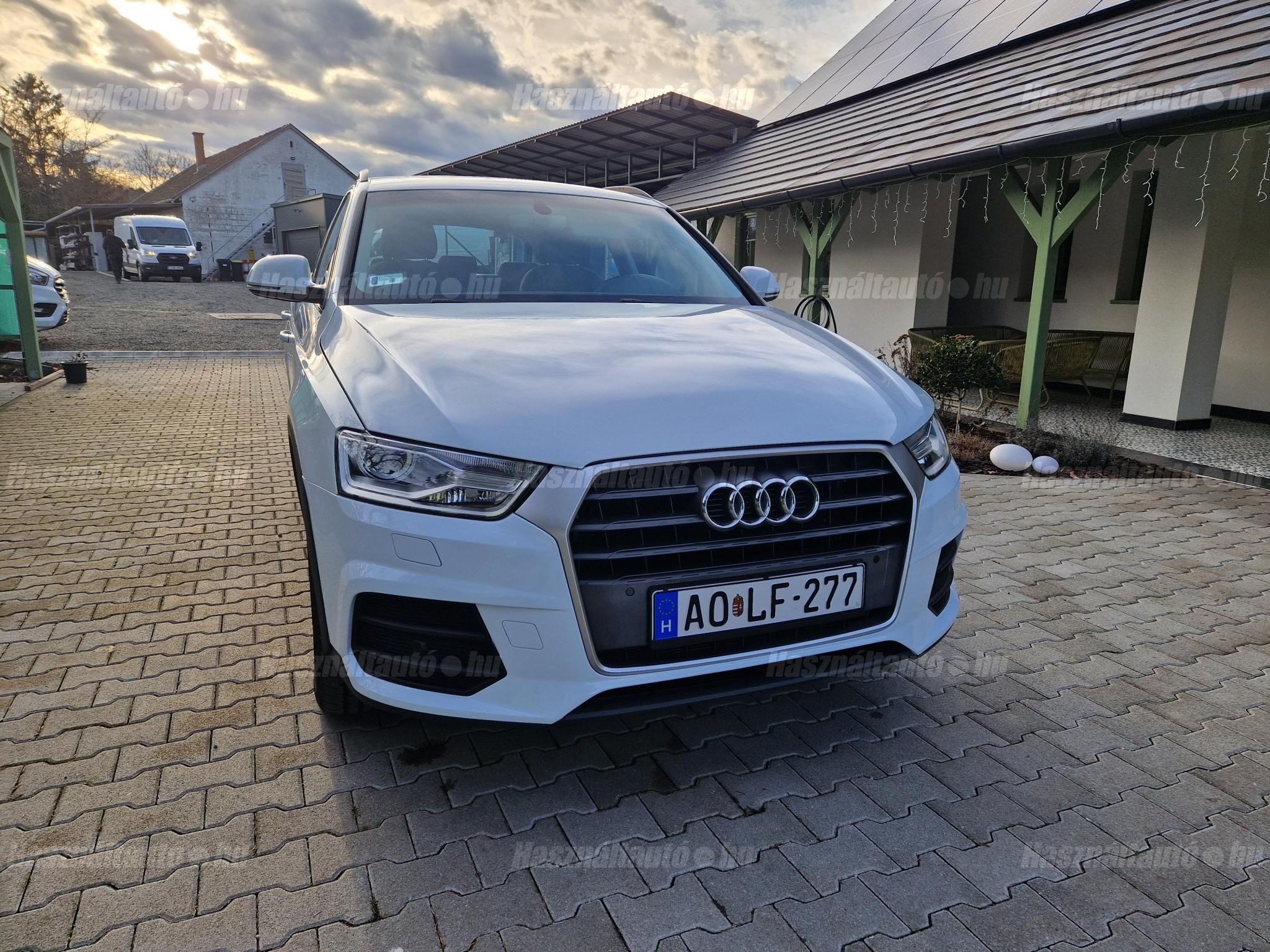 AUDI Q3 2016/4 - 1