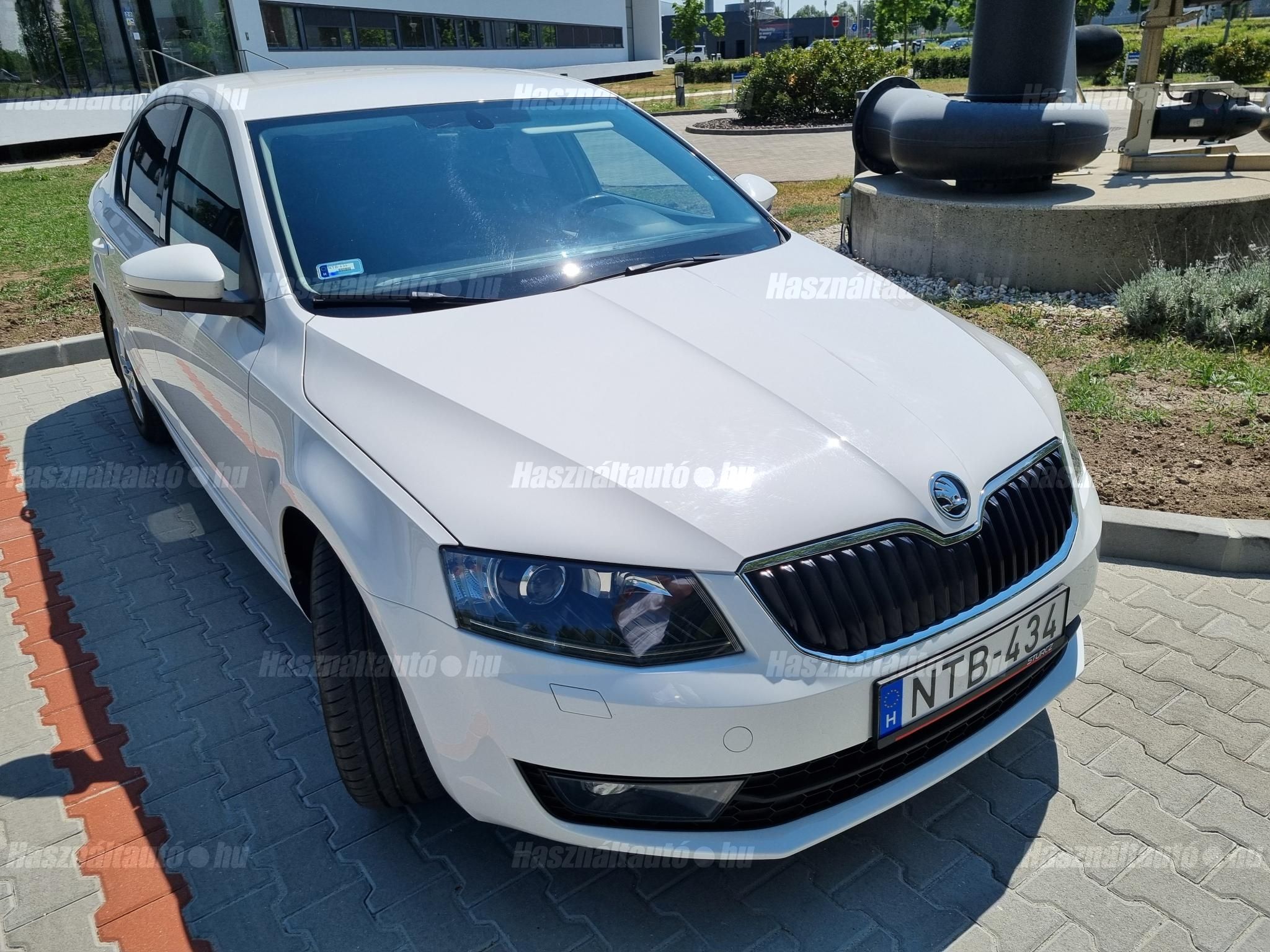 SKODA OCTAVIA 2016/11 - 1