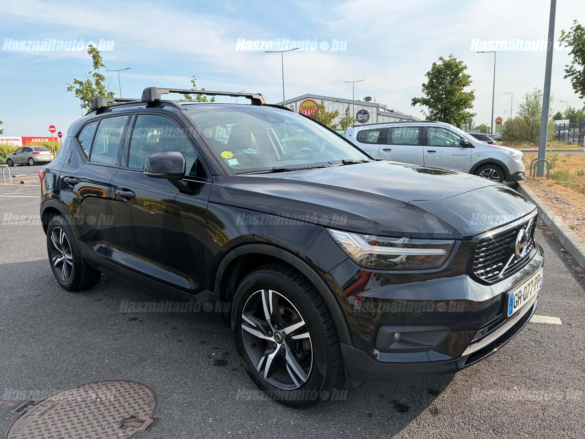 VOLVO XC40 2021/8 - 1