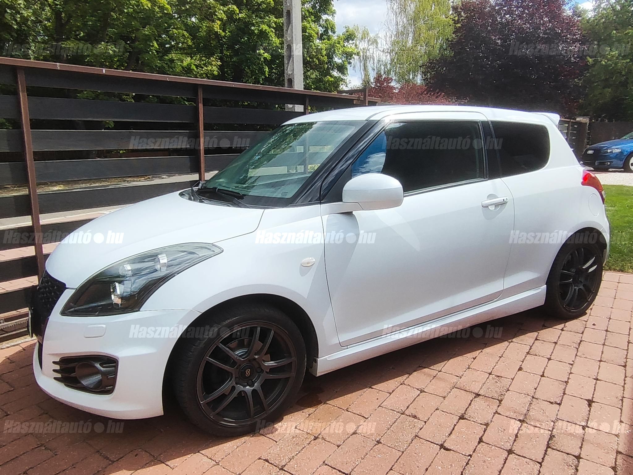 SUZUKI SWIFT 2013/7 - 1