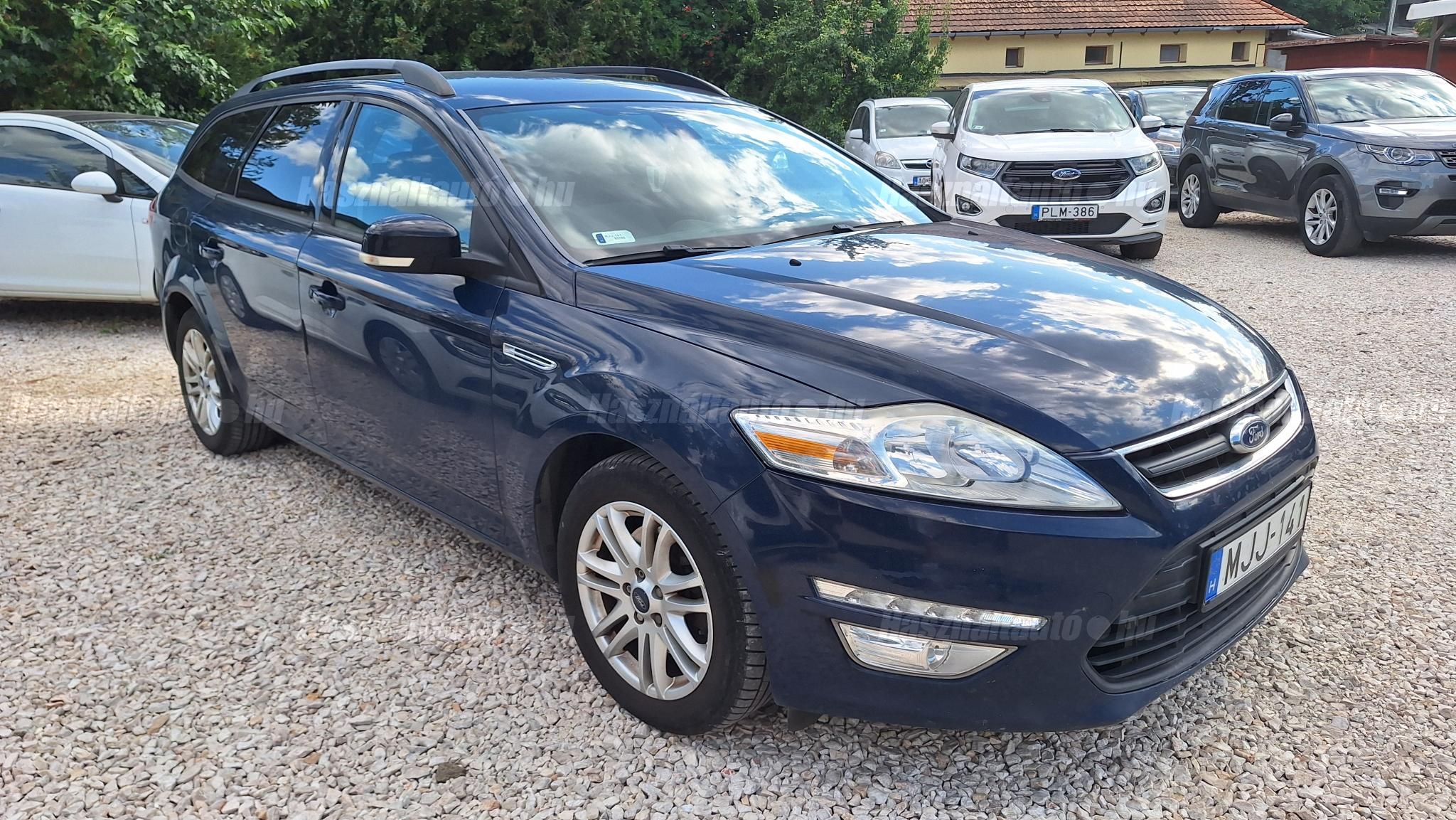 FORD MONDEO 2010/8 - 1