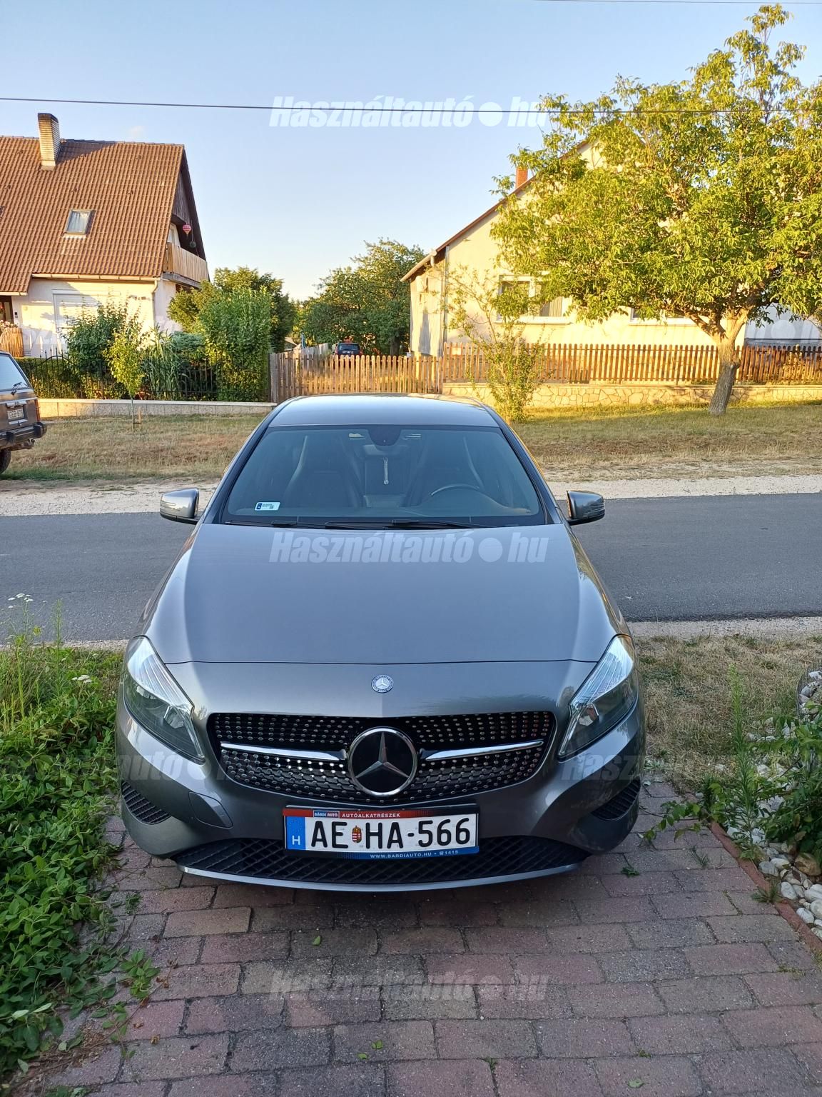 MERCEDES-BENZ A 180 2014/1 - 1