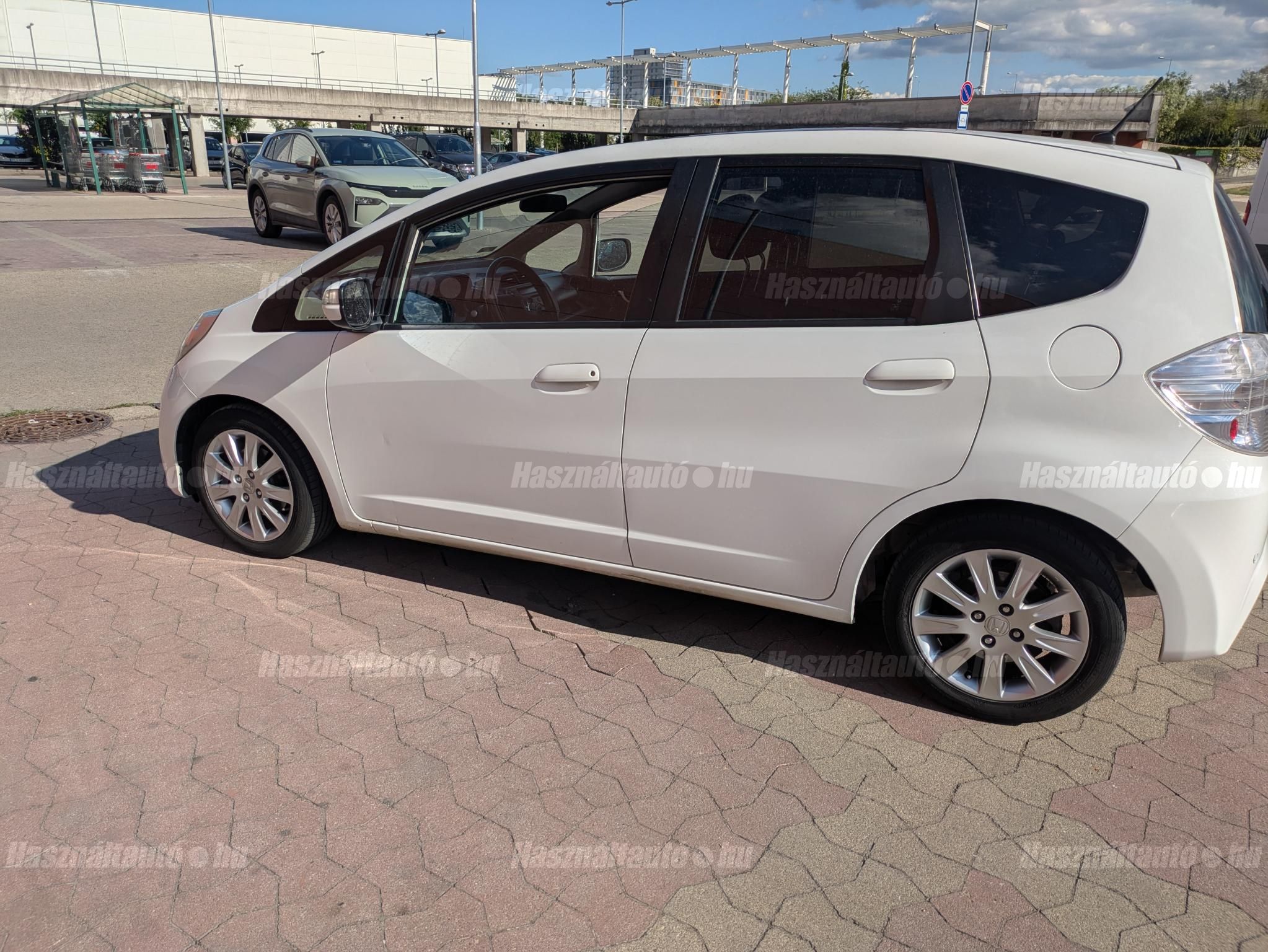HONDA JAZZ 2011/10 - 1