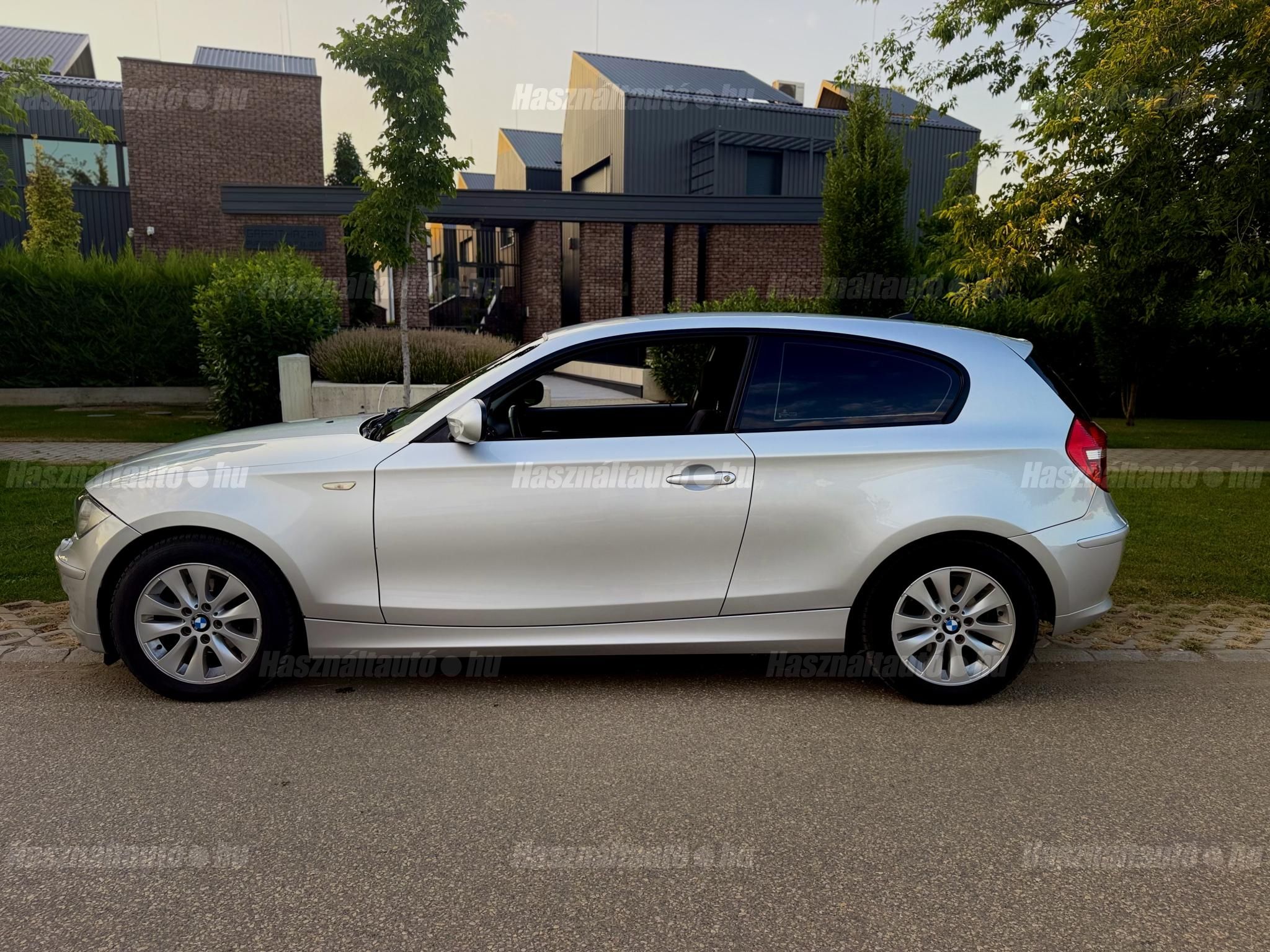 BMW 1-ES SOROZAT 2010 - 1