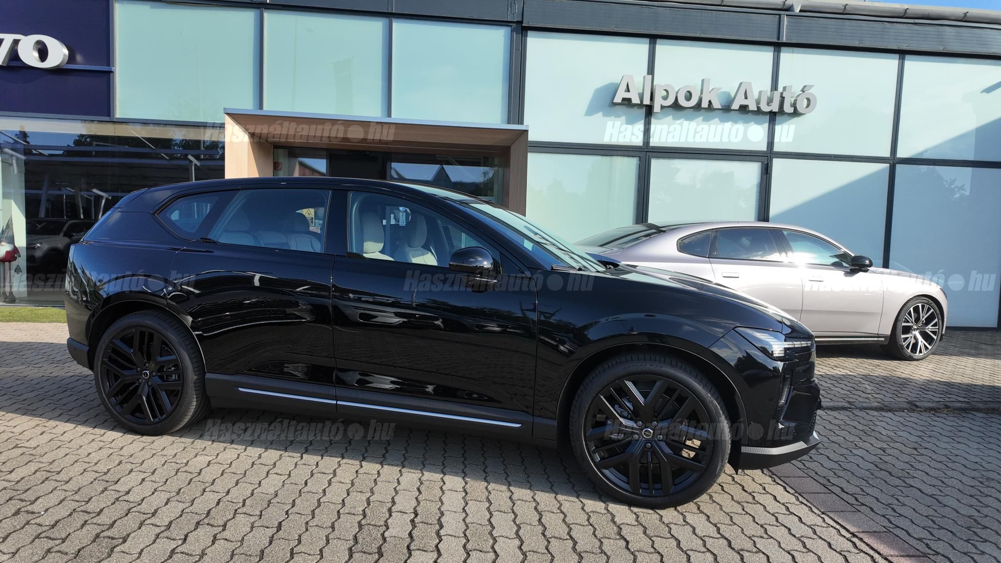 VOLVO EX60 2026 - 1