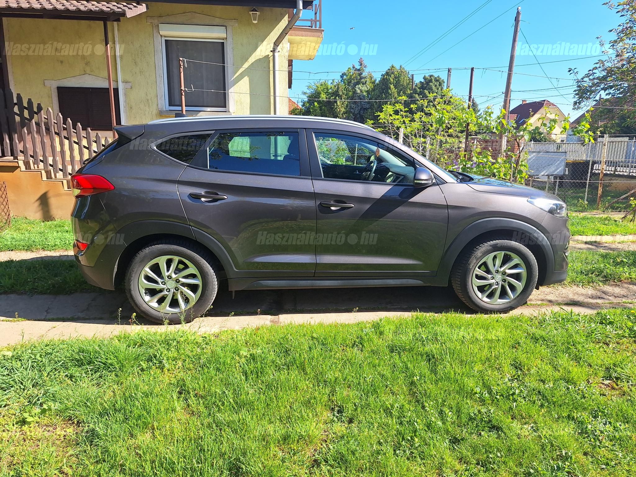 HYUNDAI TUCSON 2015/12 - 1