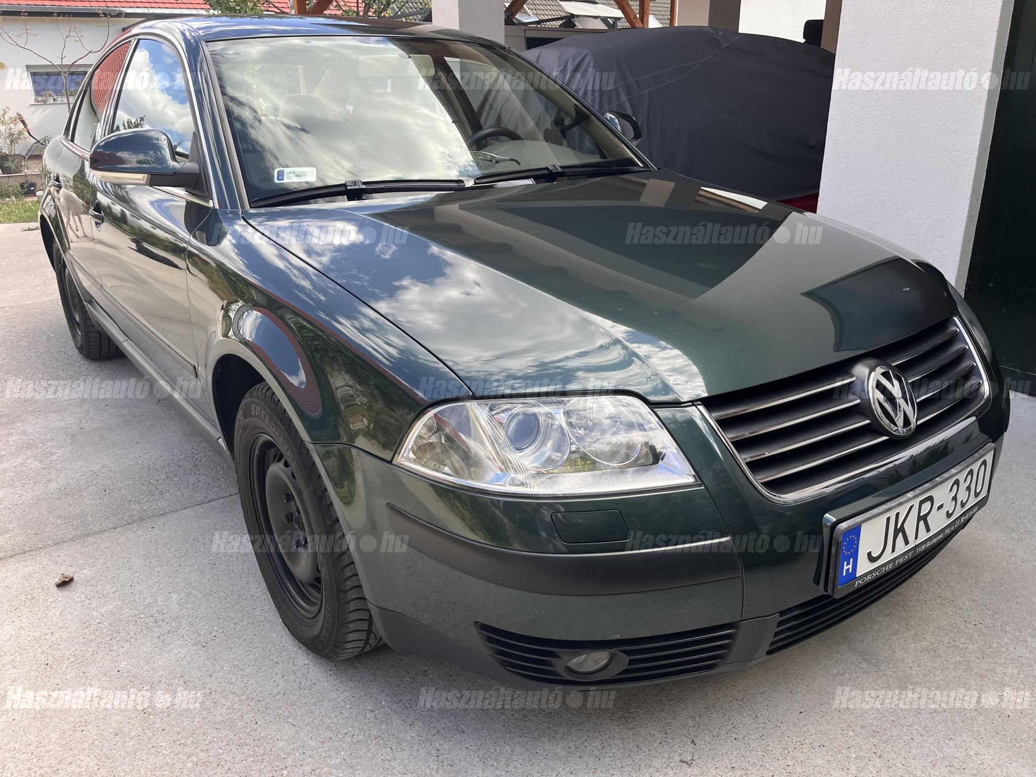 VOLKSWAGEN PASSAT 2004/10 - 1