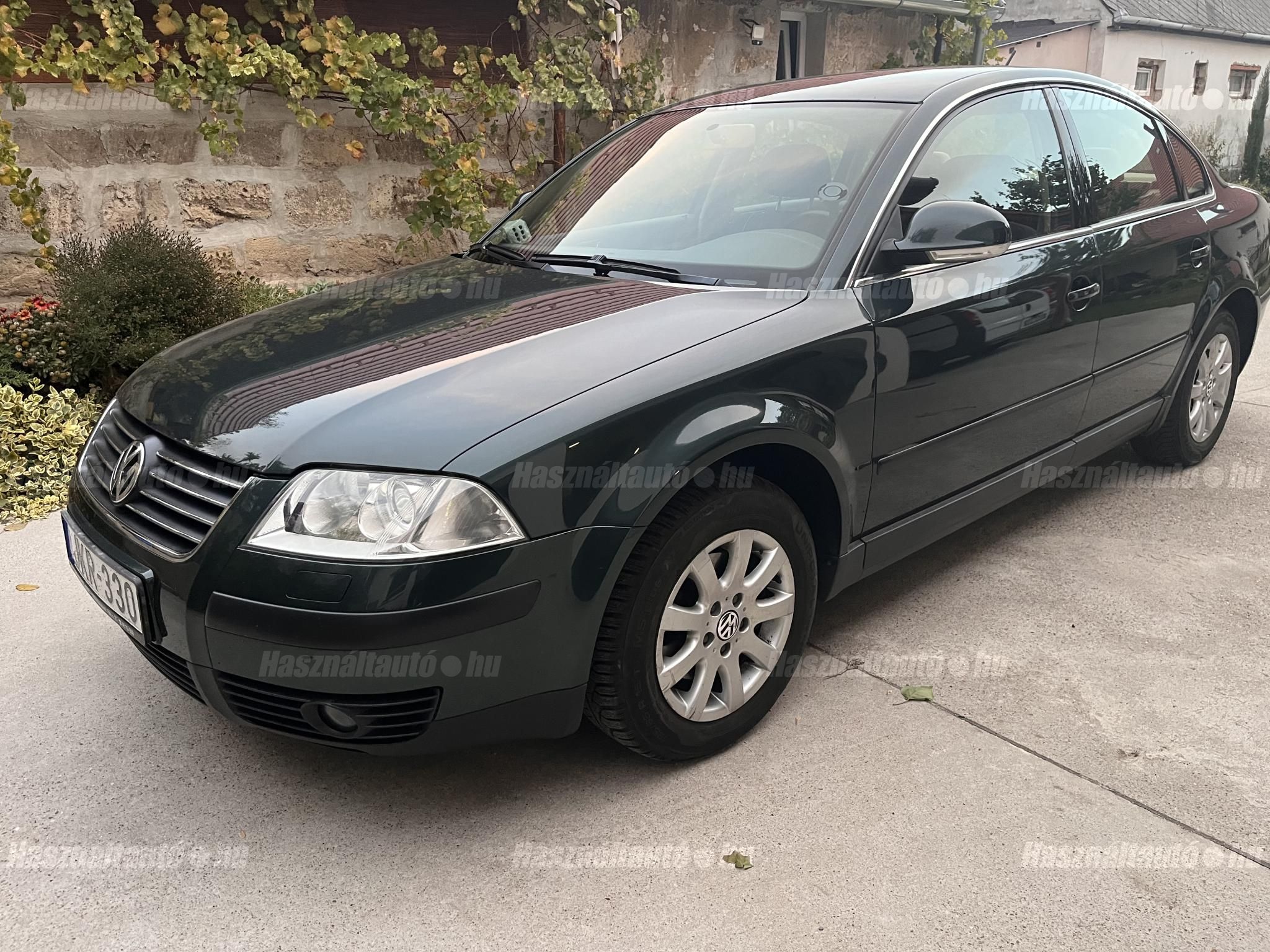 VOLKSWAGEN PASSAT 2004/10 - 1