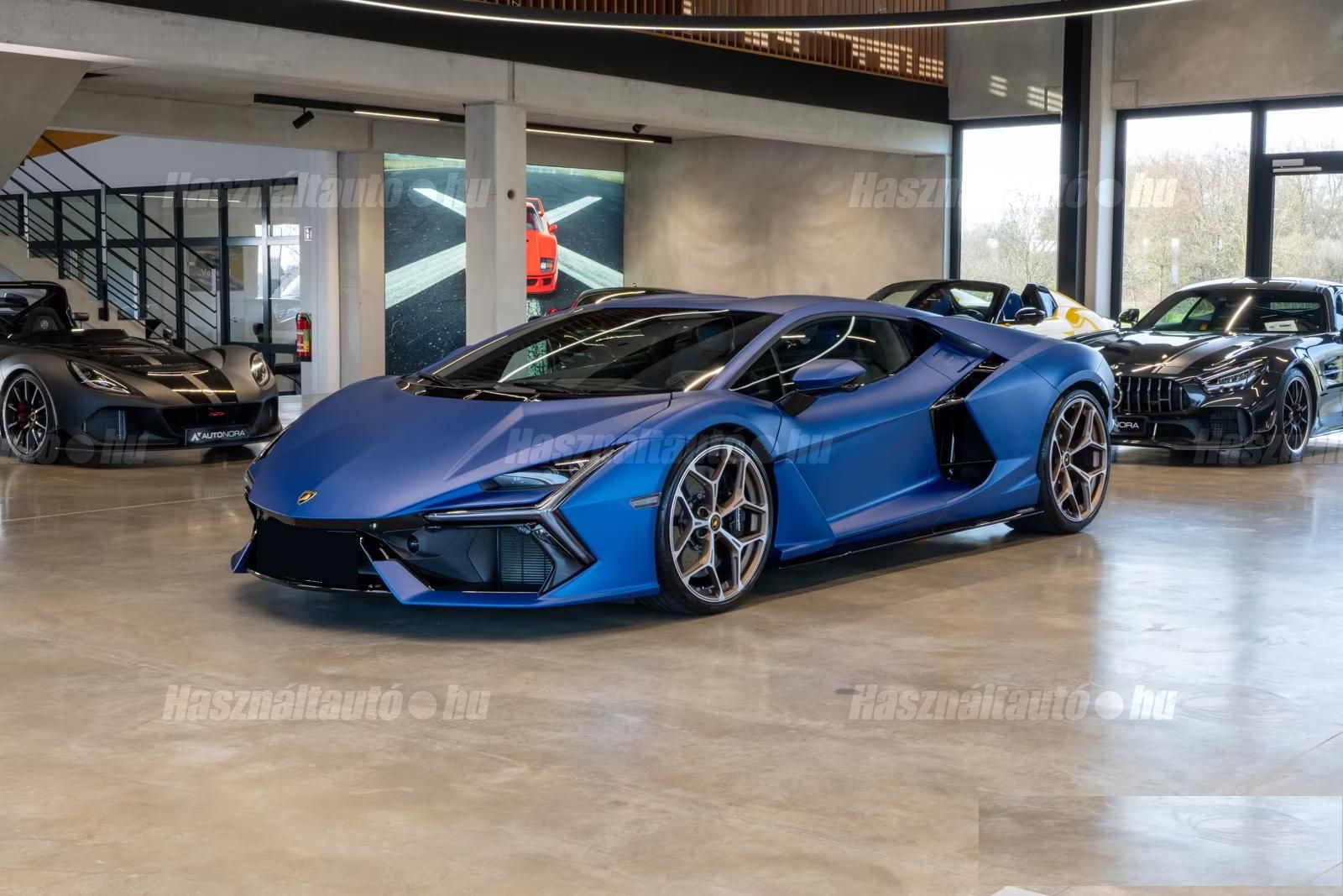 LAMBORGHINI REVUELTO 2024/6 - 1