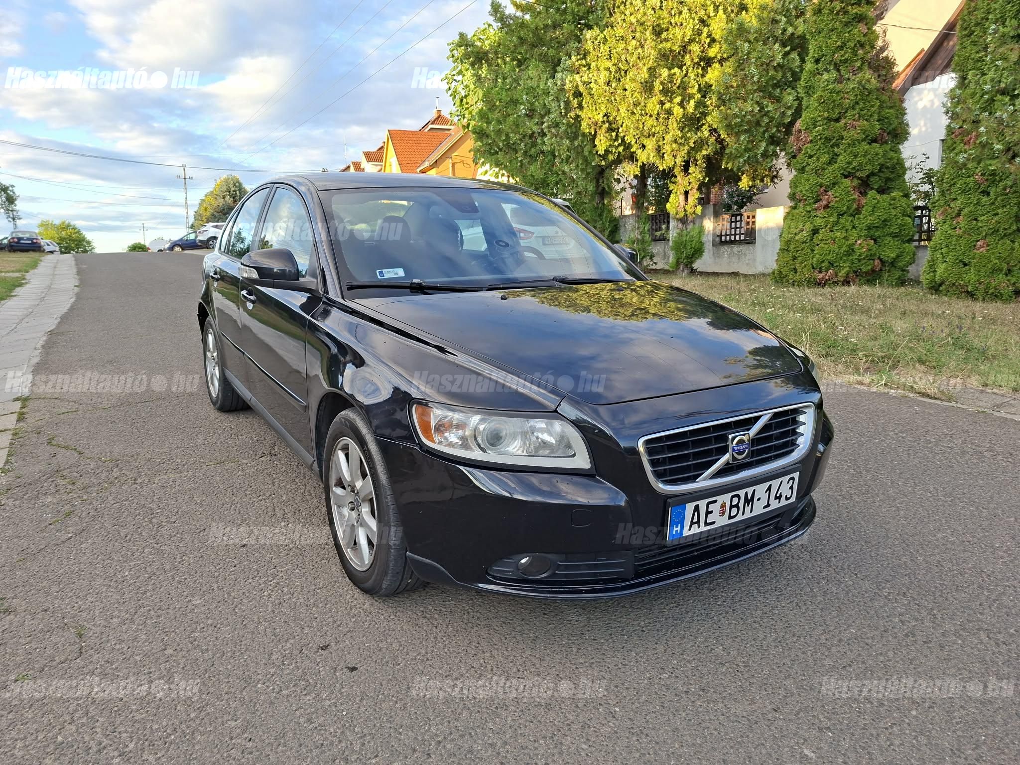 VOLVO S40 2008 - 1