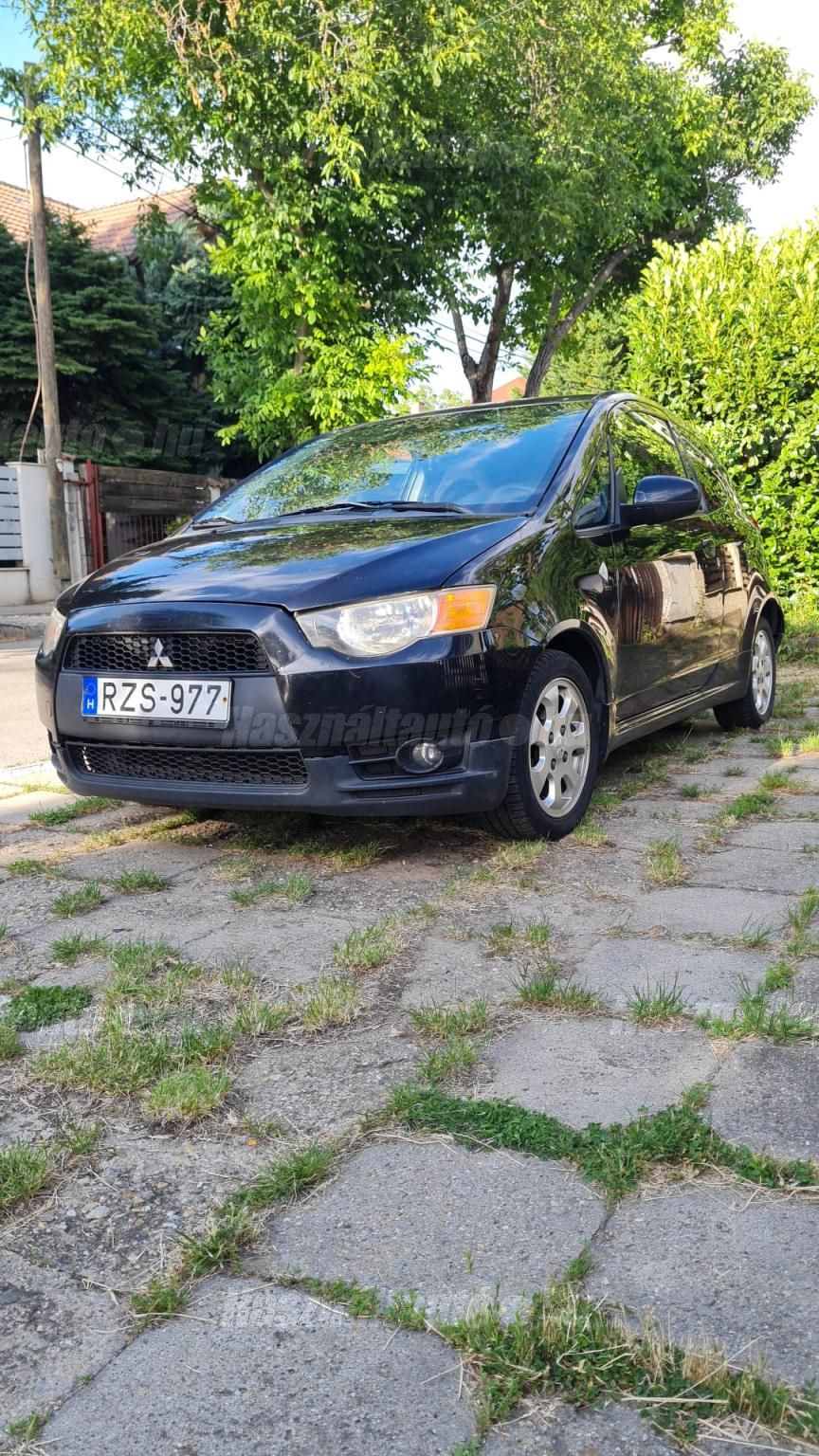 MITSUBISHI COLT 2010/6 - 1