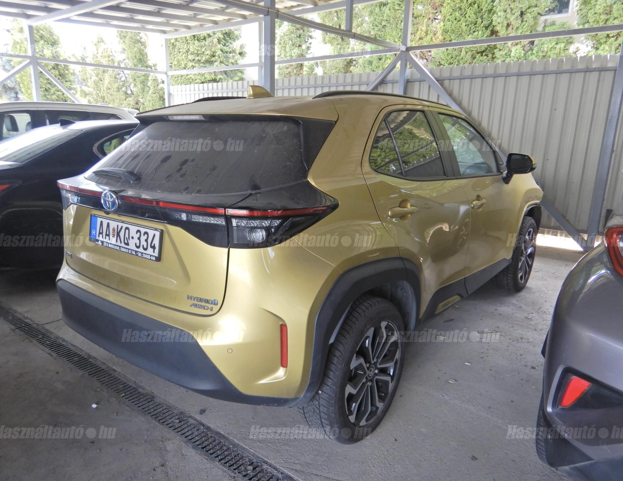 TOYOTA YARIS CROSS 2022/10 - 1