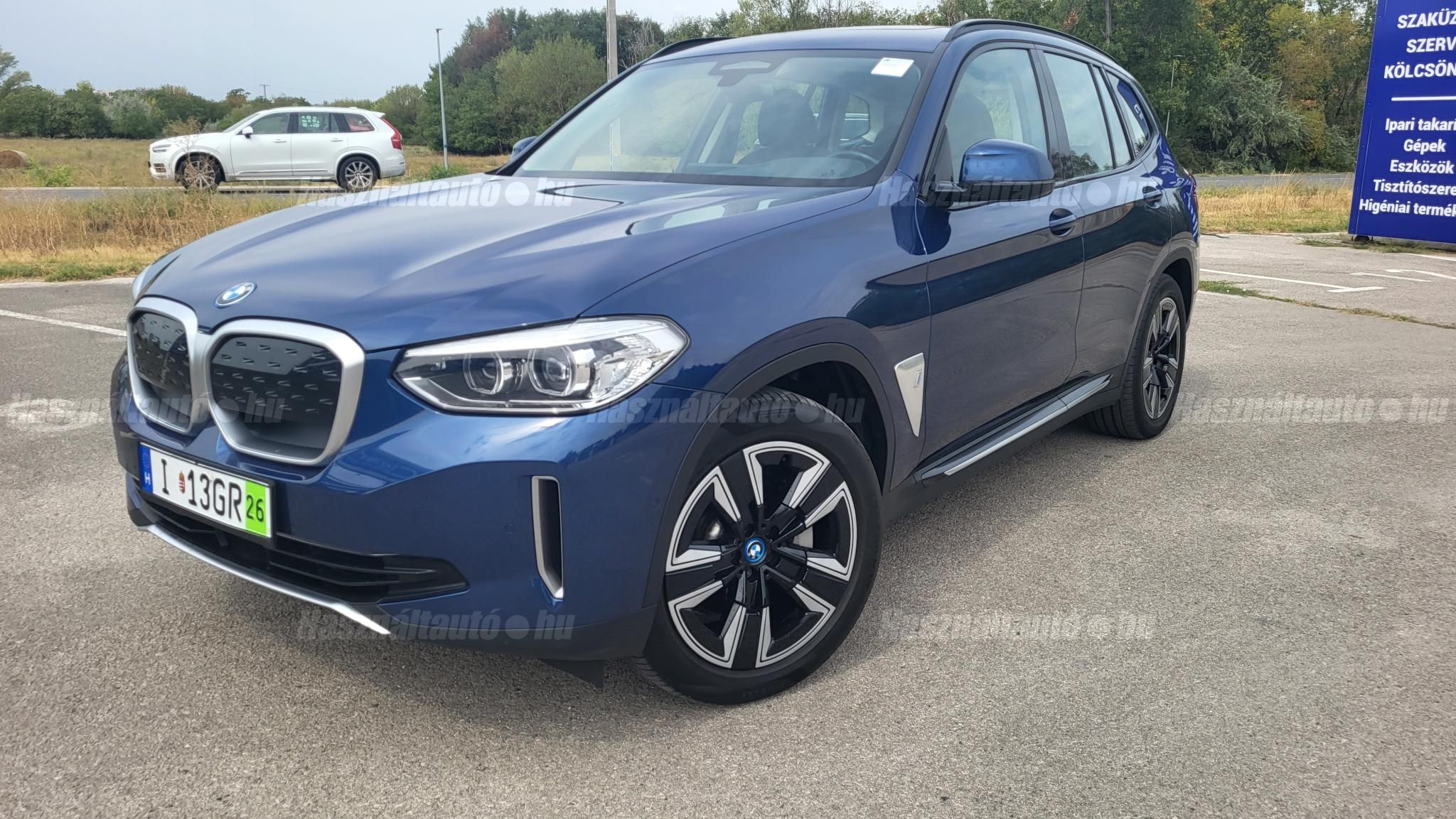 BMW IX3 2021/12 - 1