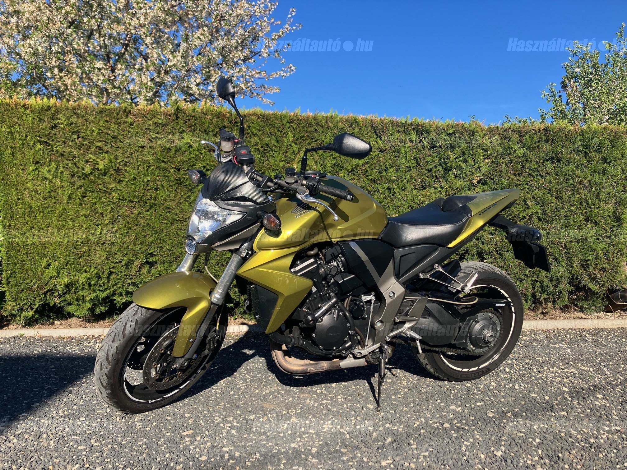HONDA CB 1000 R 2009 - 1