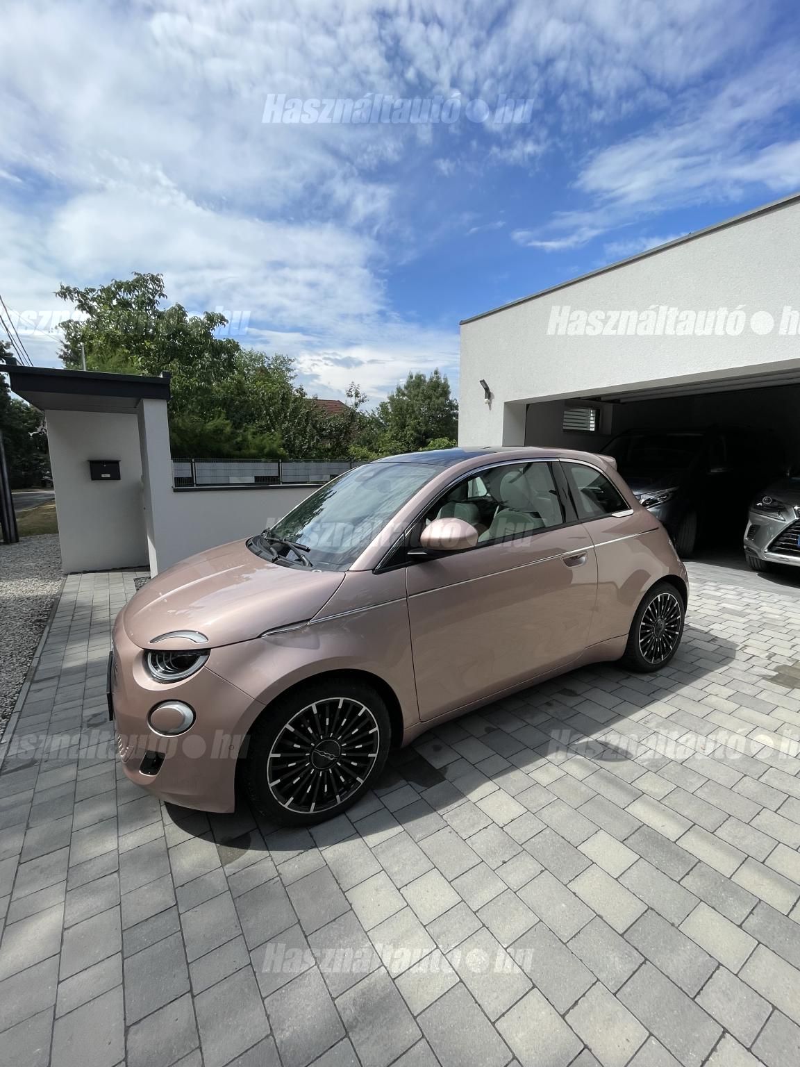 FIAT 500 2022/3 - 1