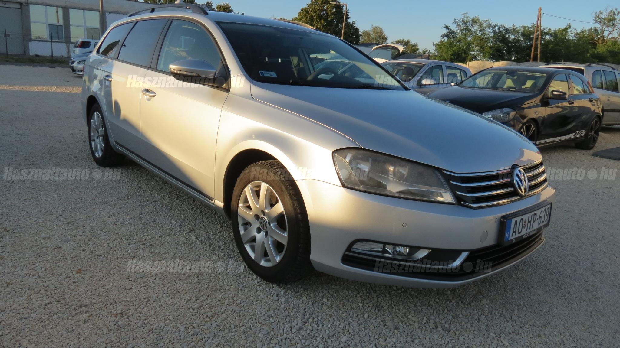 VOLKSWAGEN PASSAT 2011/10 - 1