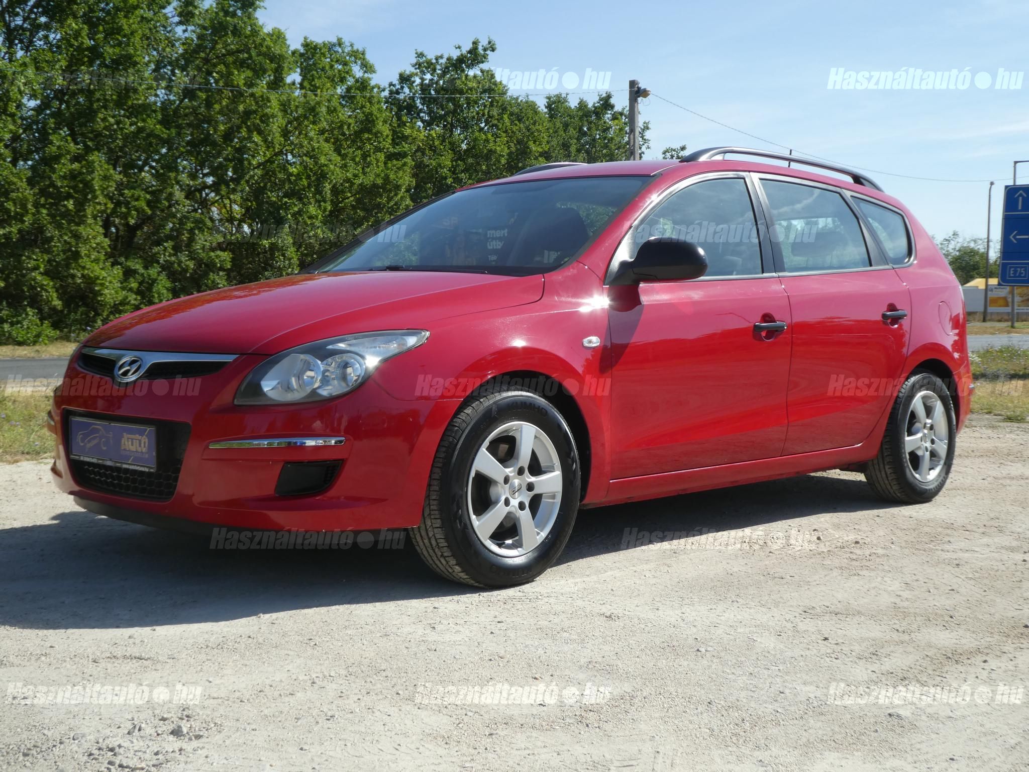 HYUNDAI I30 2009/11 - 1