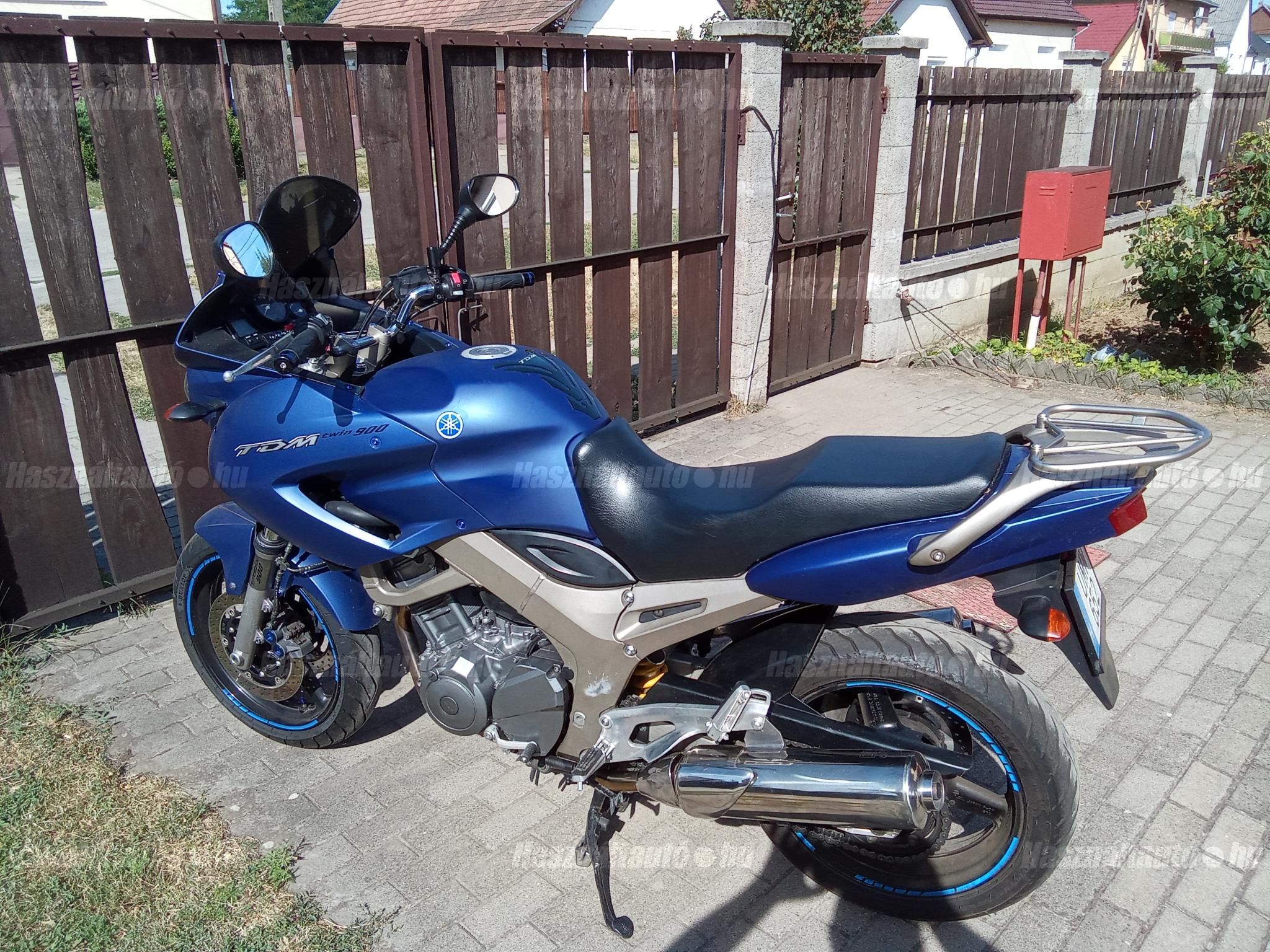 YAMAHA TDM 900 2004/9 - 1
