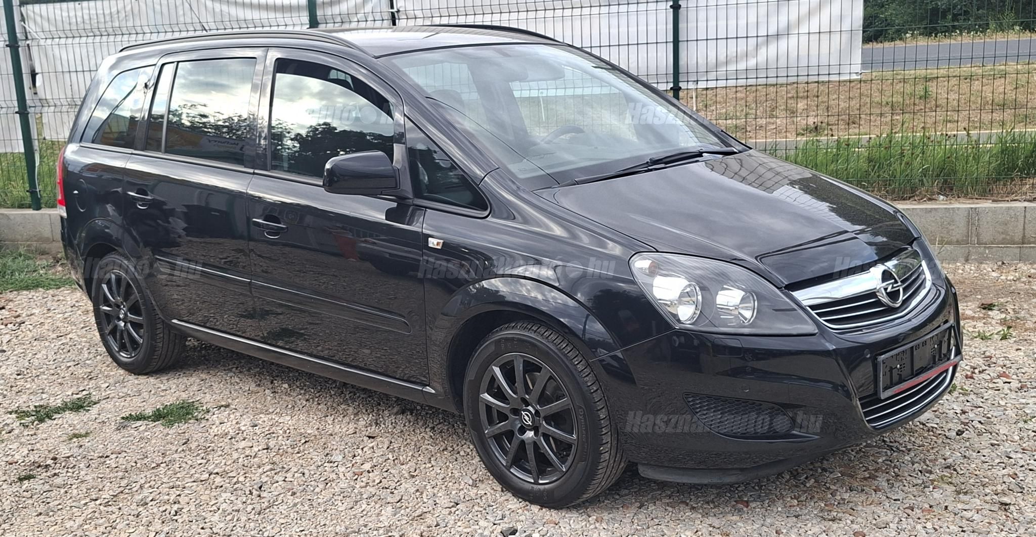 OPEL ZAFIRA B 2012/10 - 1