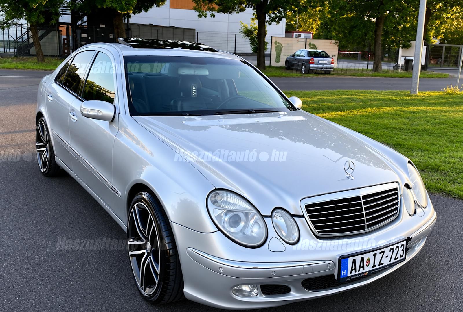 MERCEDES-BENZ E 320 2003/1 - 1