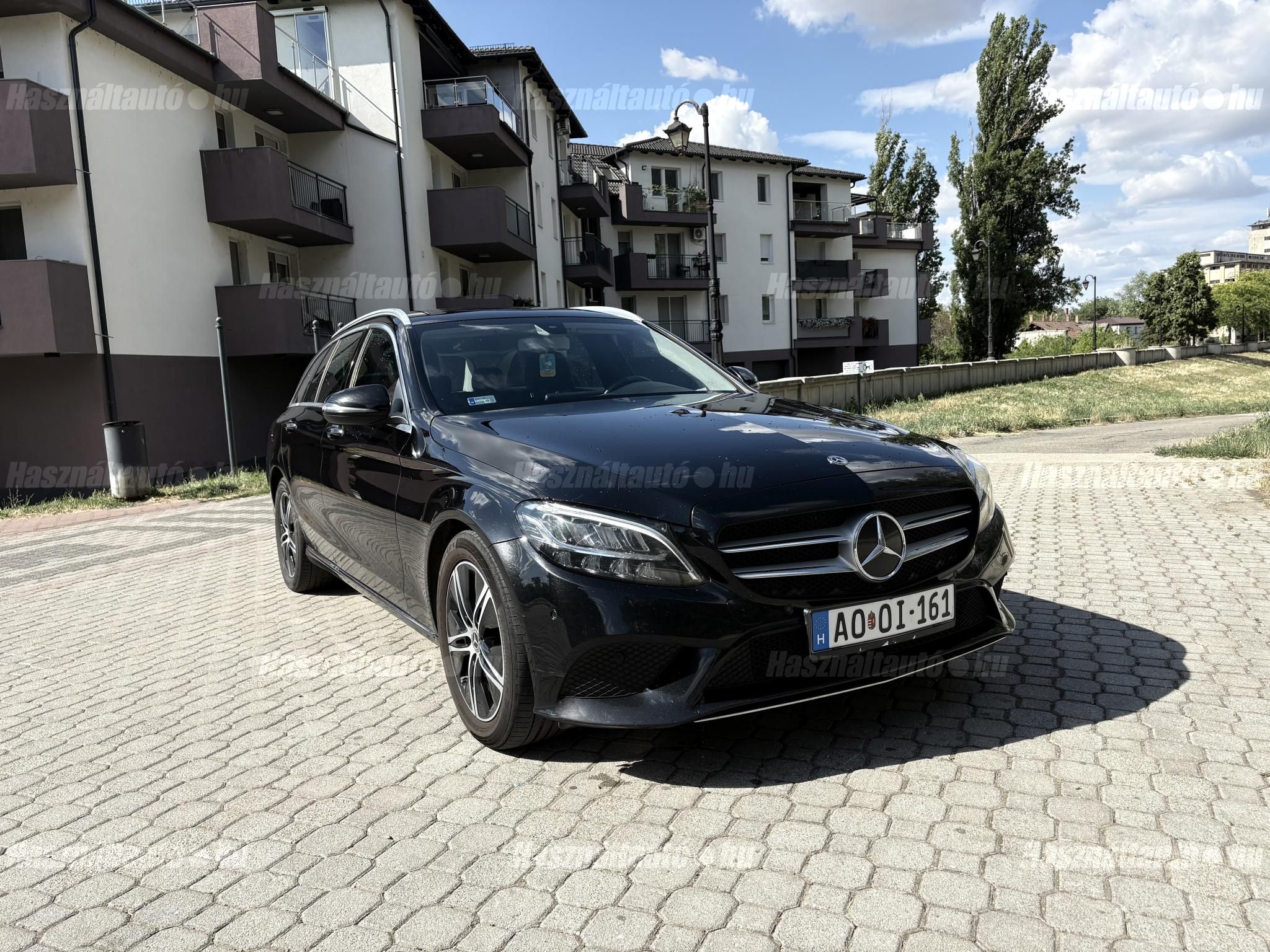 MERCEDES-BENZ C 200 2020 - 1