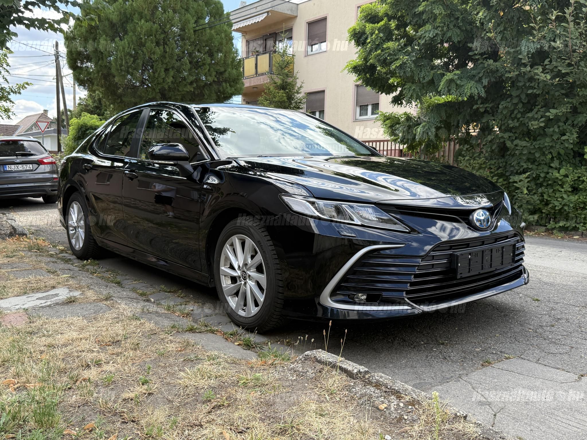 TOYOTA CAMRY 2023/2 - 1