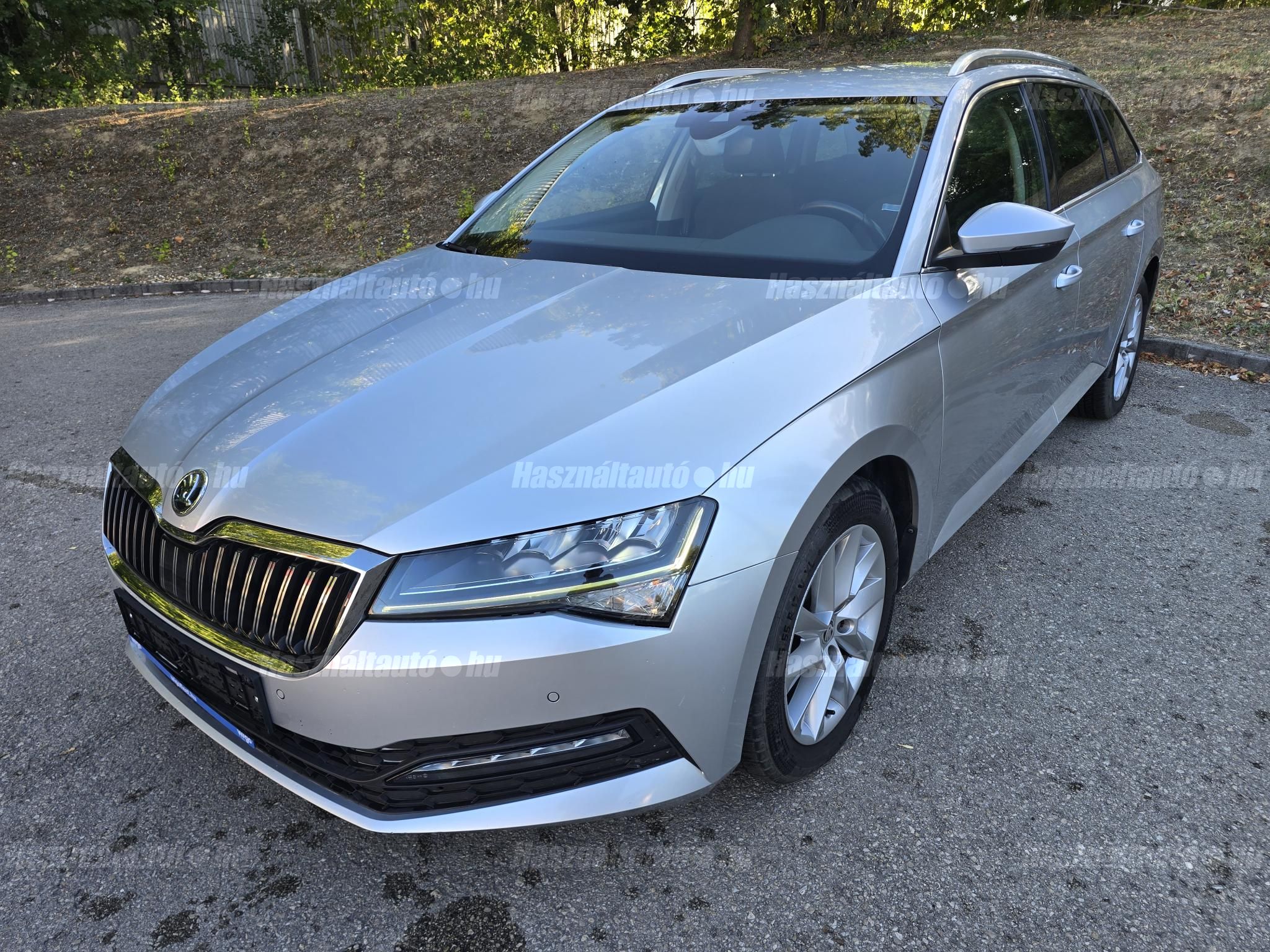 SKODA SUPERB 2021/2 - 1