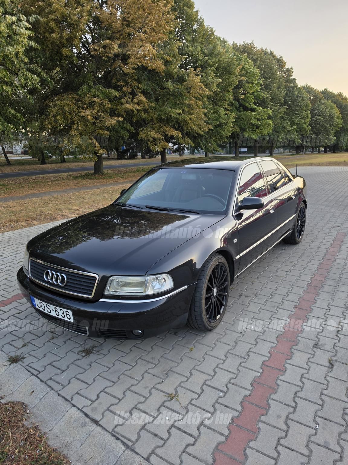 AUDI A8 2001/7 - 1