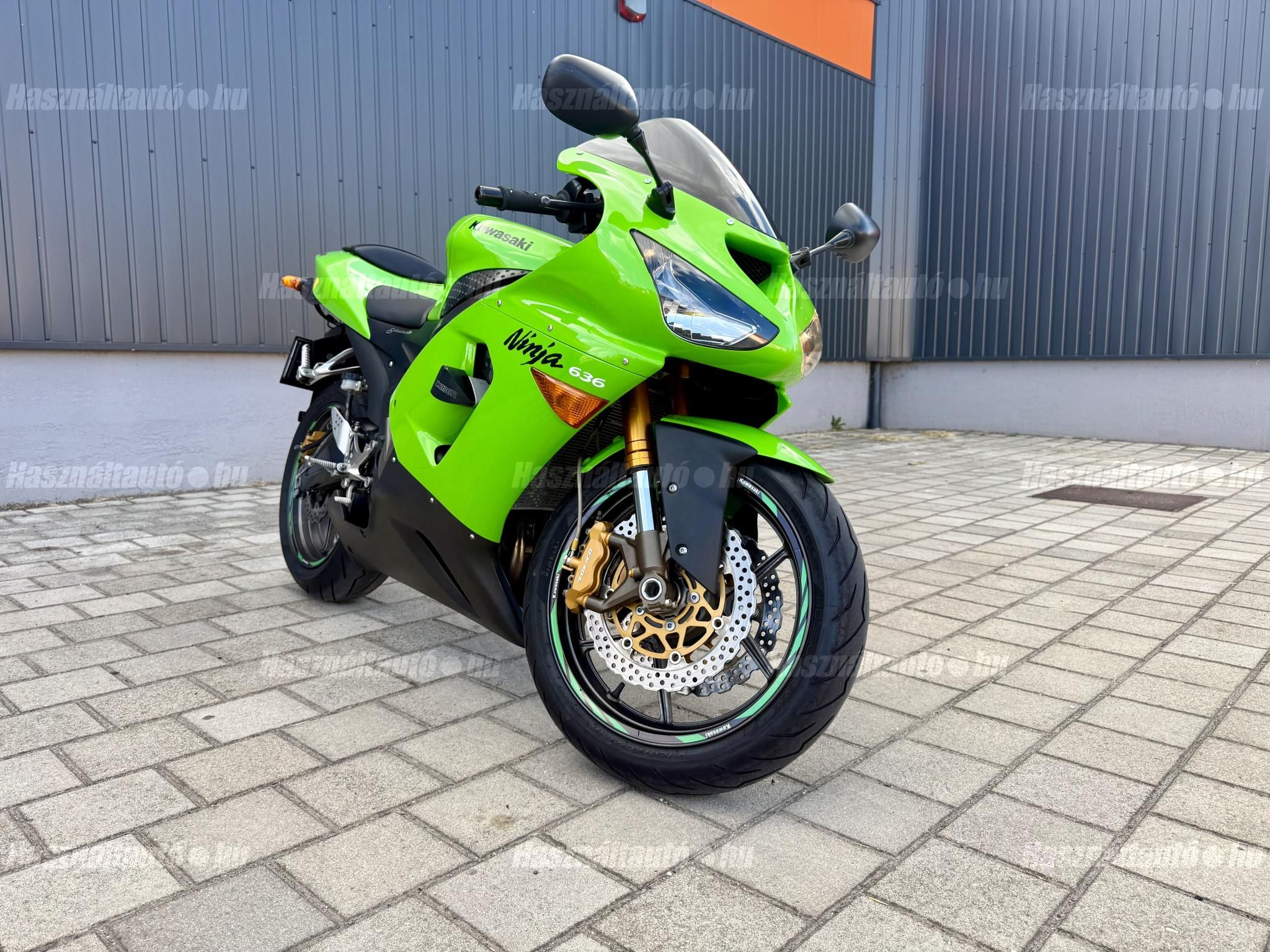 KAWASAKI ZX-6R (NINJA) 2005/3 - 1