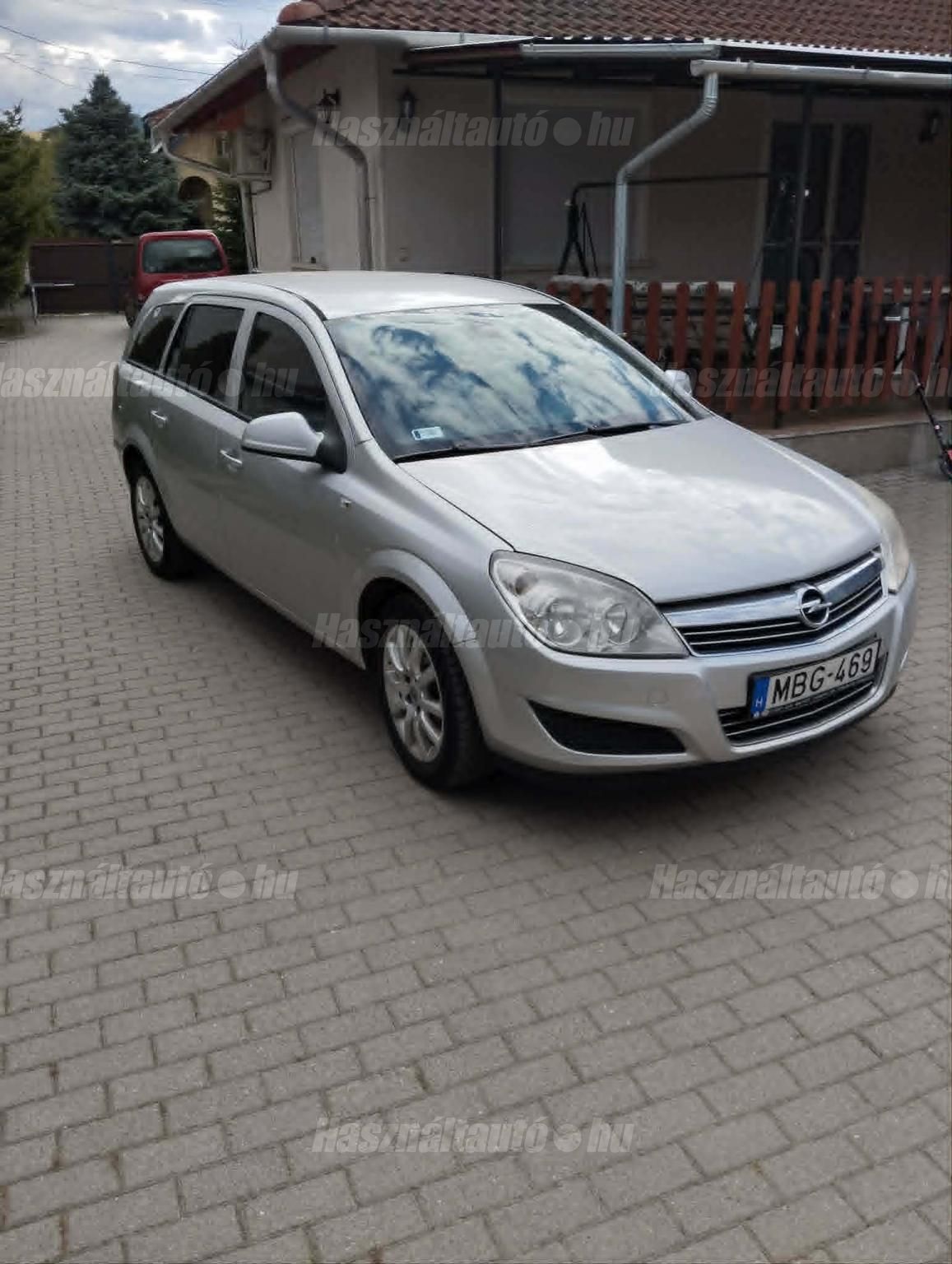 OPEL ASTRA H 2009/9 - 1
