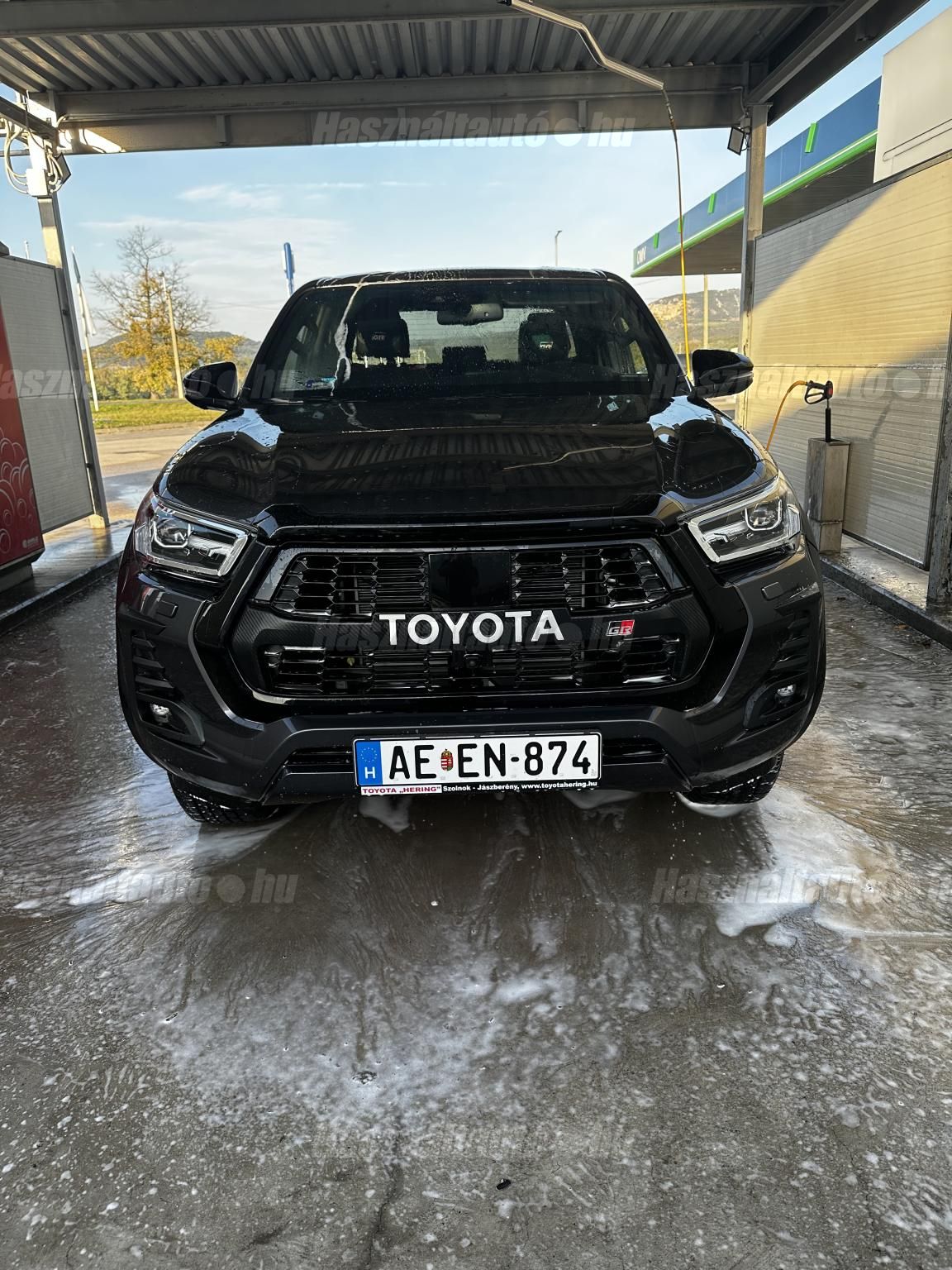 TOYOTA HILUX 2023/10 - 1