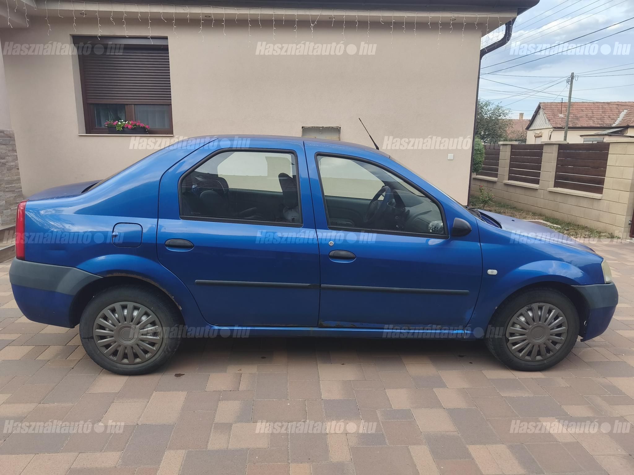 DACIA LOGAN 2006/10 - 1